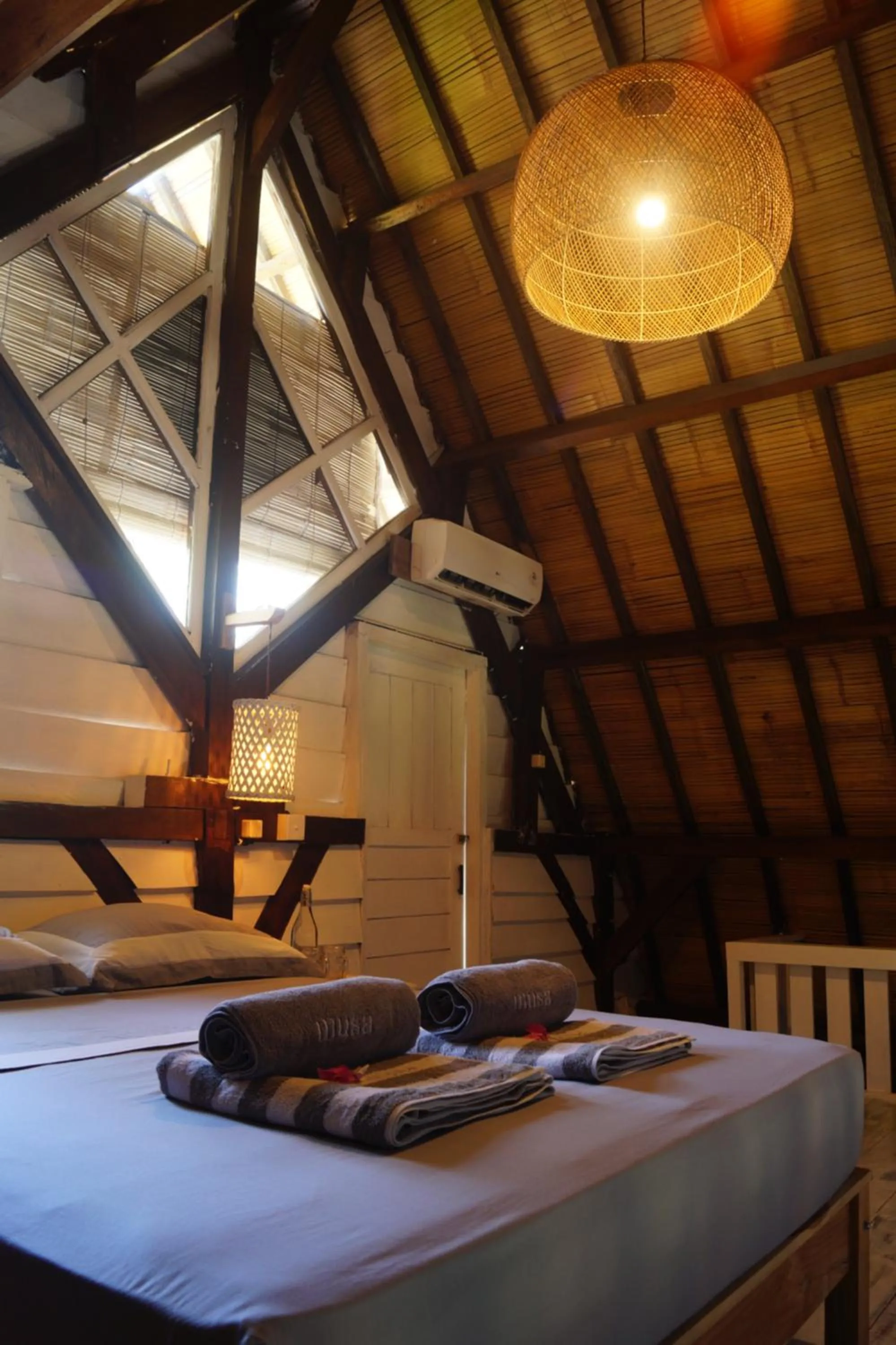 Bed in Musa Villas and Bungalows Gili Air