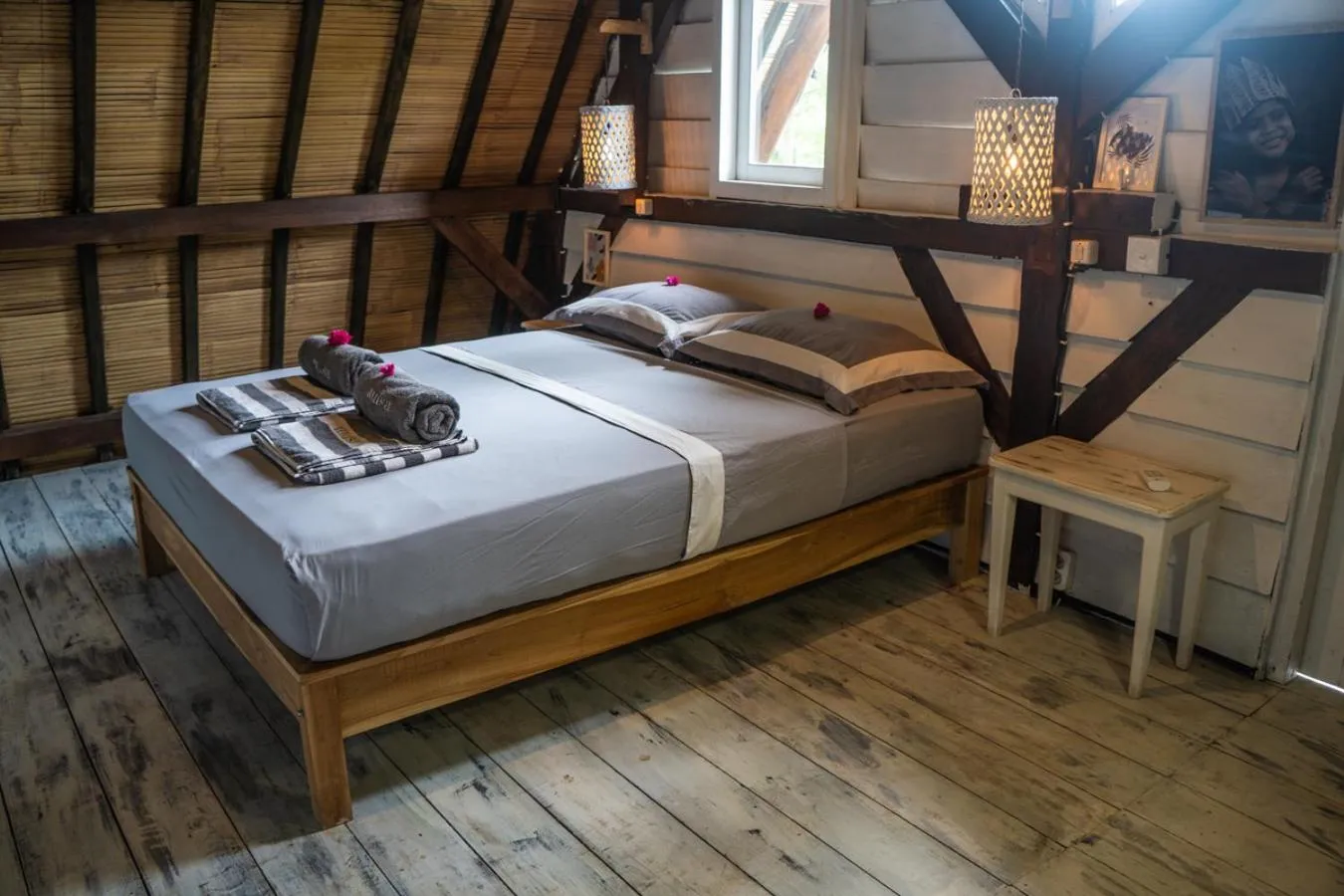 Bed in Musa Villas and Bungalows Gili Air