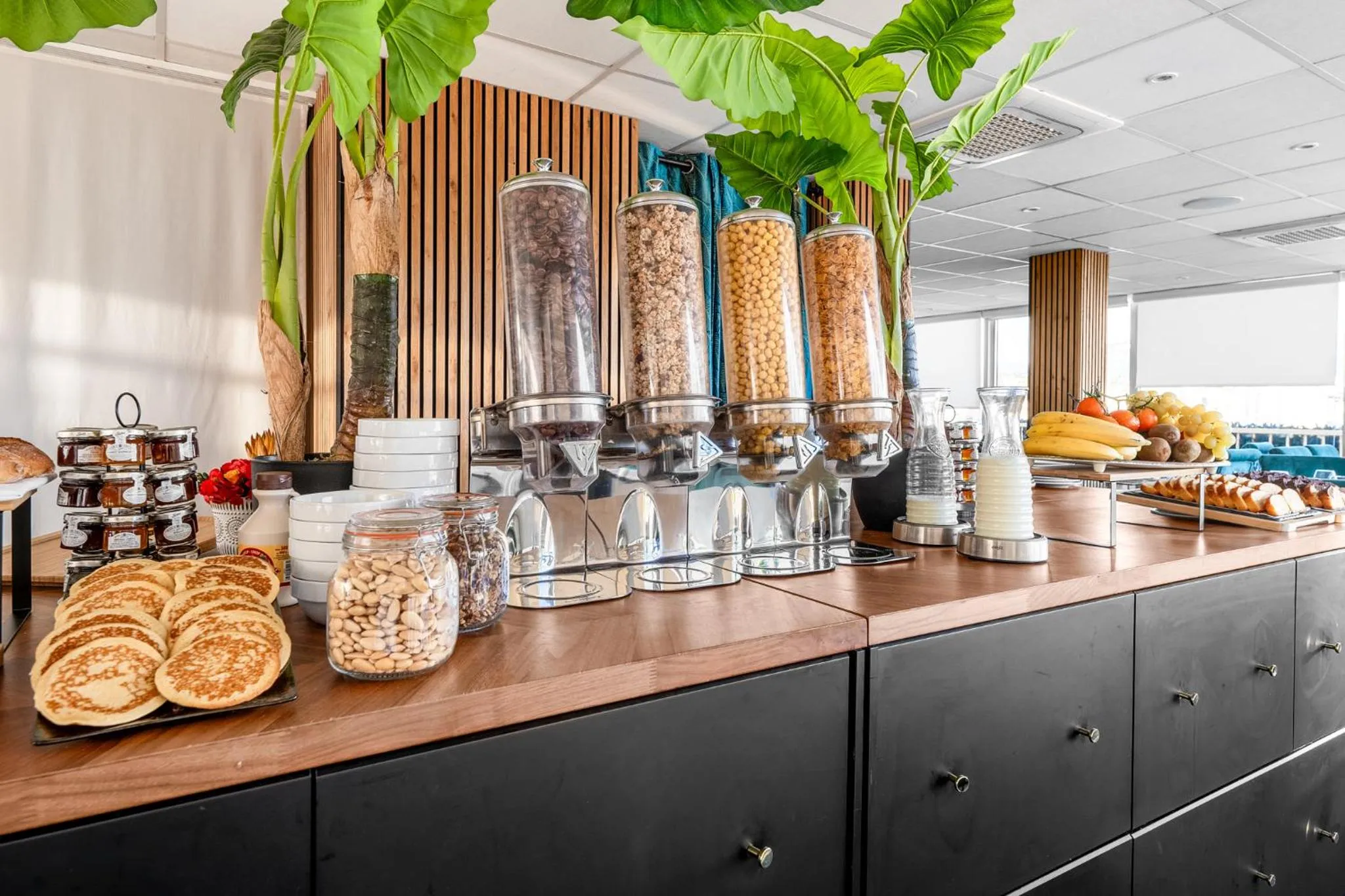 Food and drinks in Splendid Hotel & Spa Nice