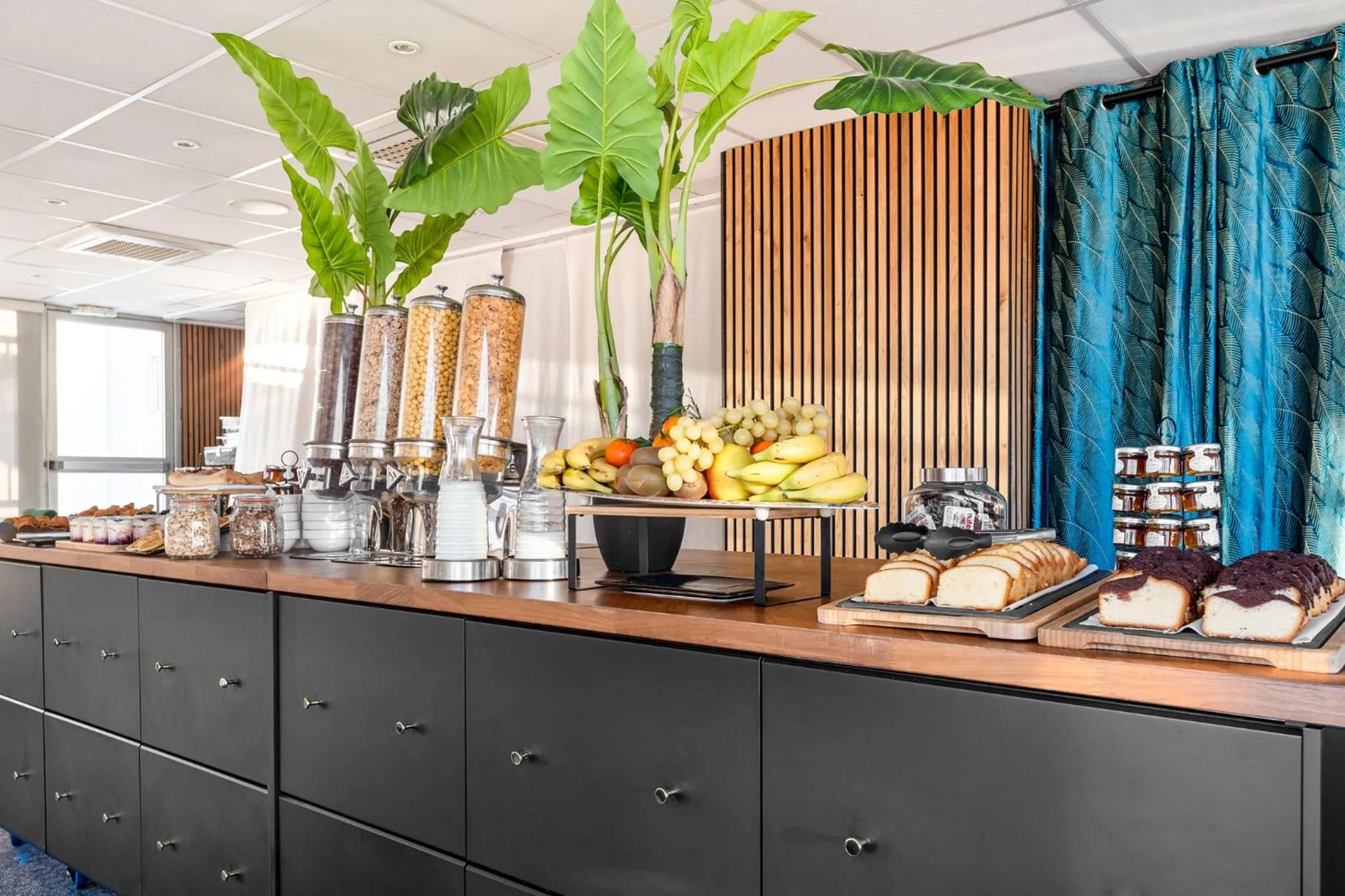 Food and drinks in Splendid Hotel & Spa Nice