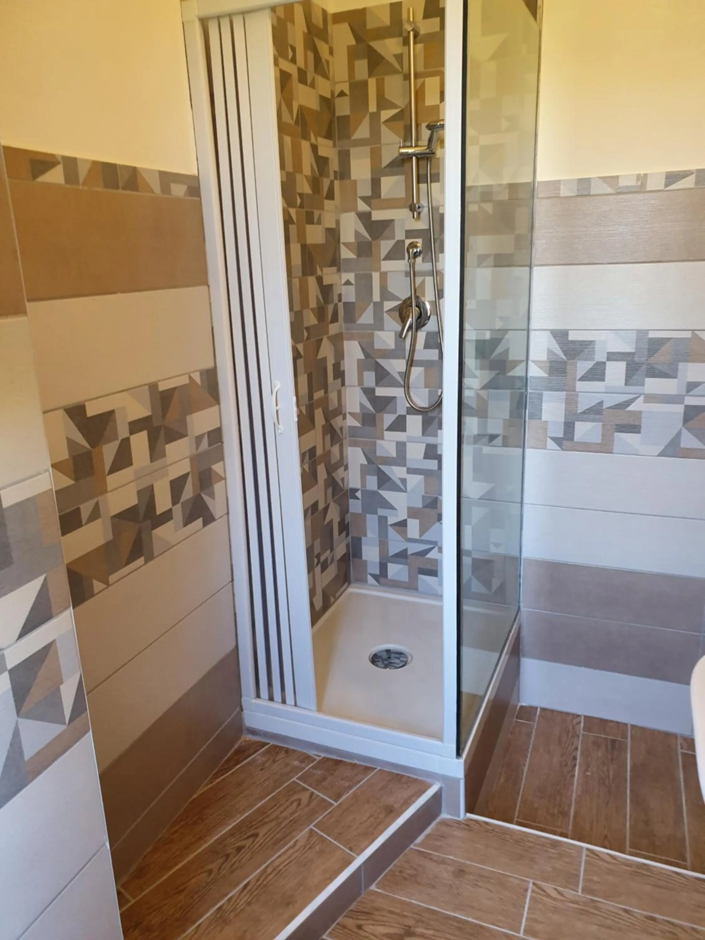 Casa Nostra Villa Cellini