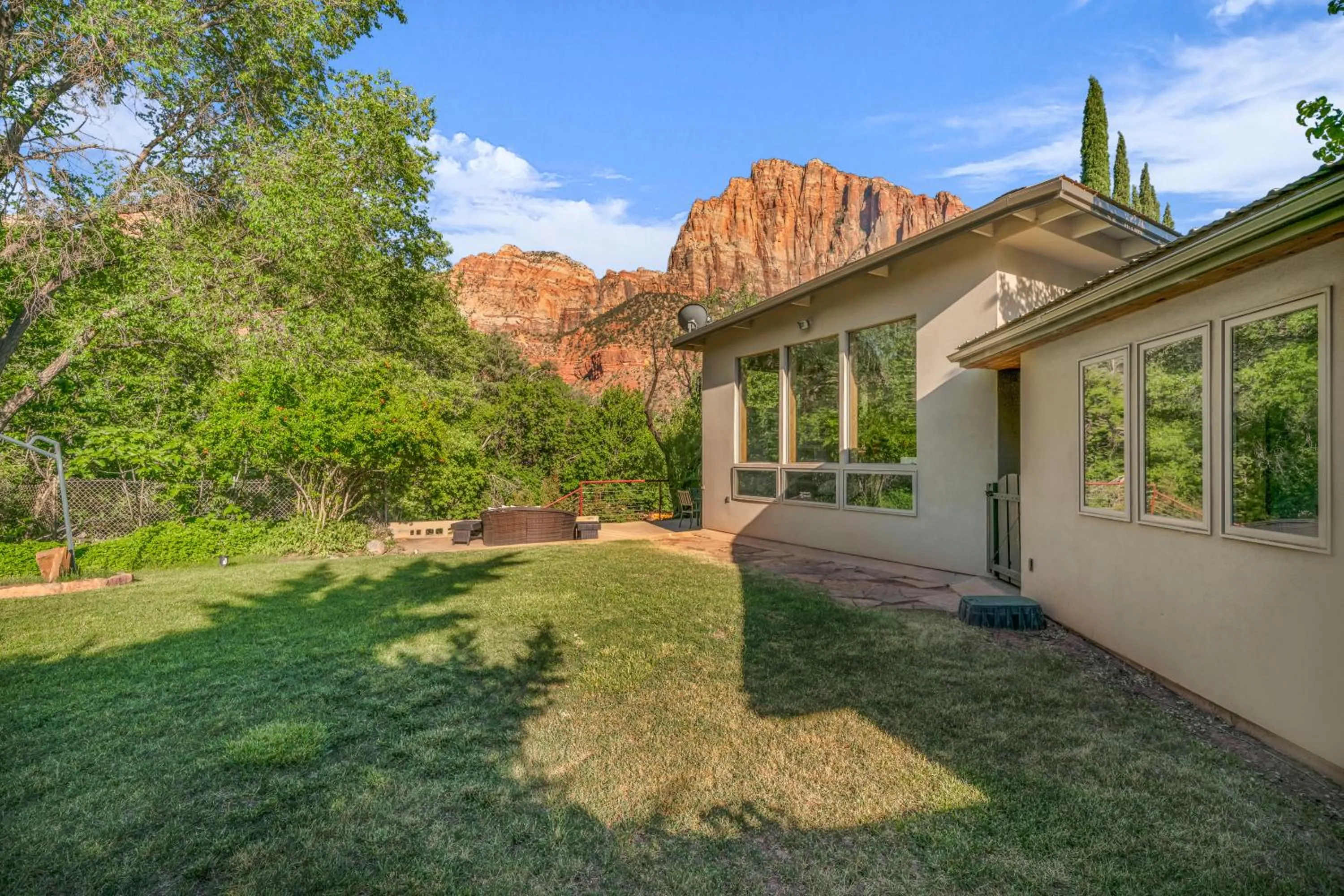 Flanigan`s Resort and Spa