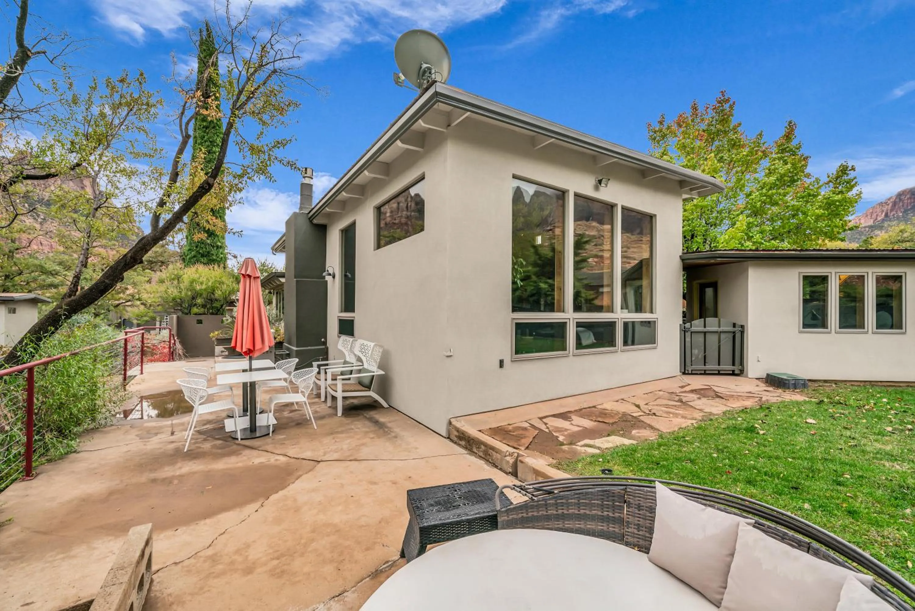 Flanigan`s Resort and Spa