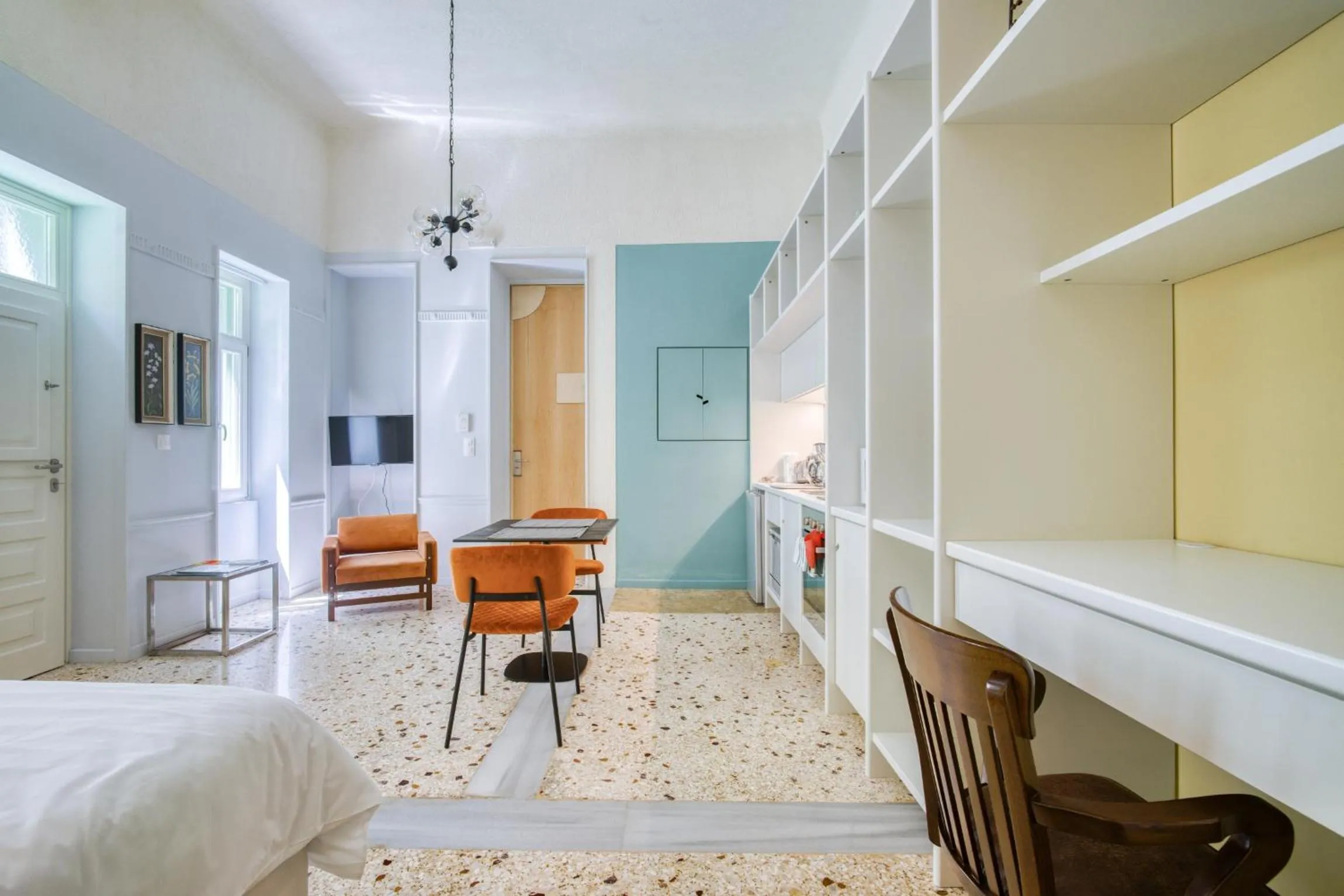 Photo of the whole room, Bed in KERAMOS Athens