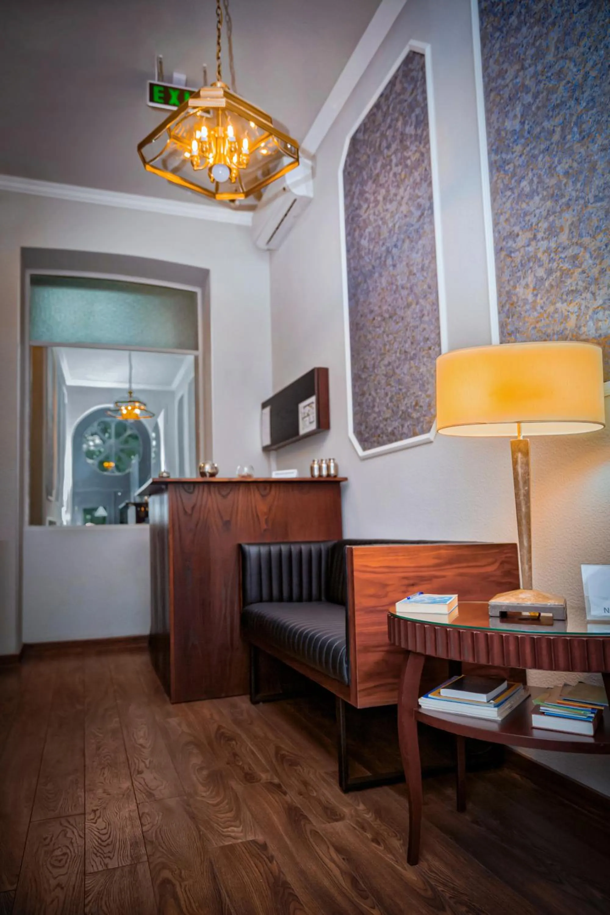 Facade/entrance in Tea for Two Hotel