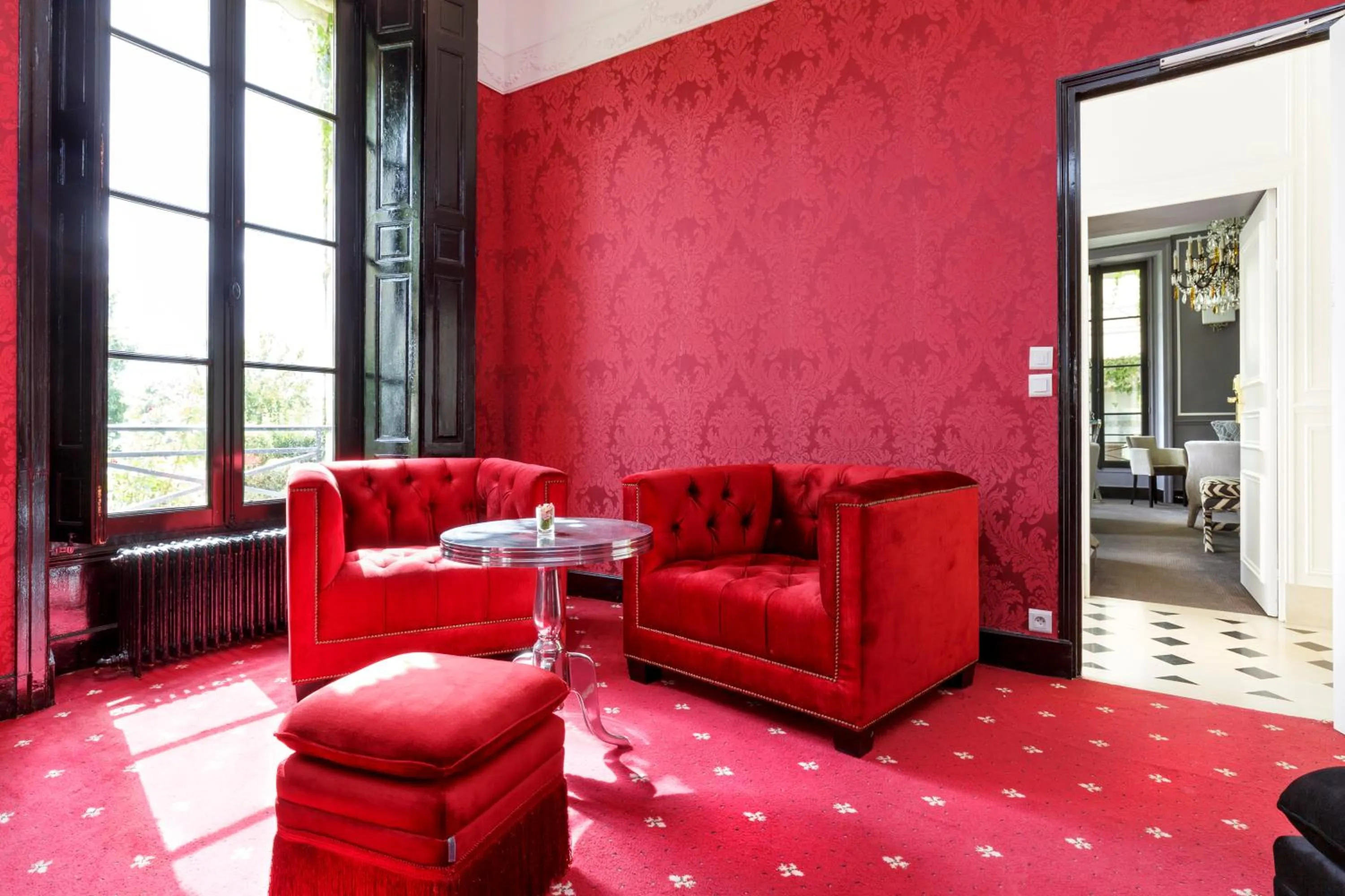 Lounge or bar in Château de Sancy