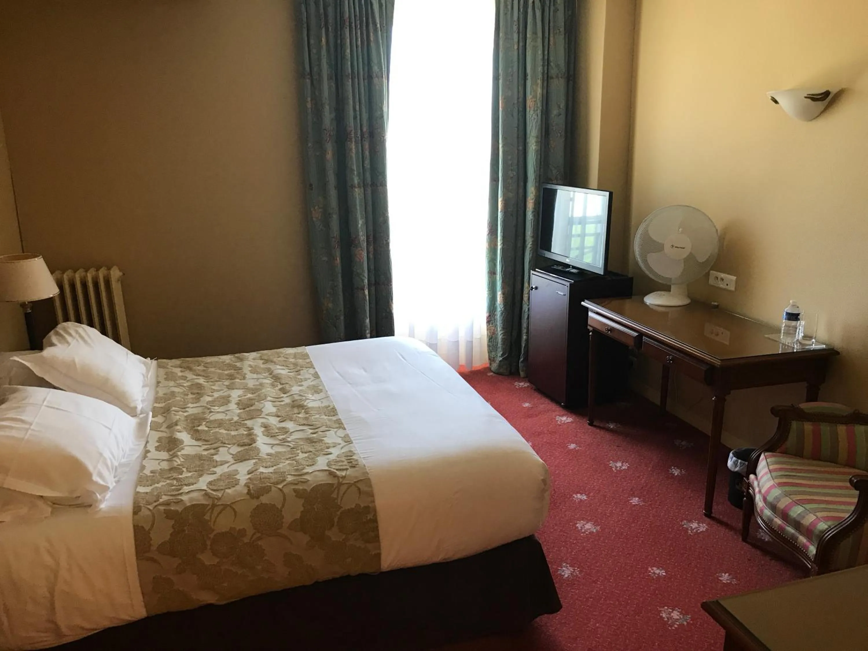 Bed in Château de Sancy