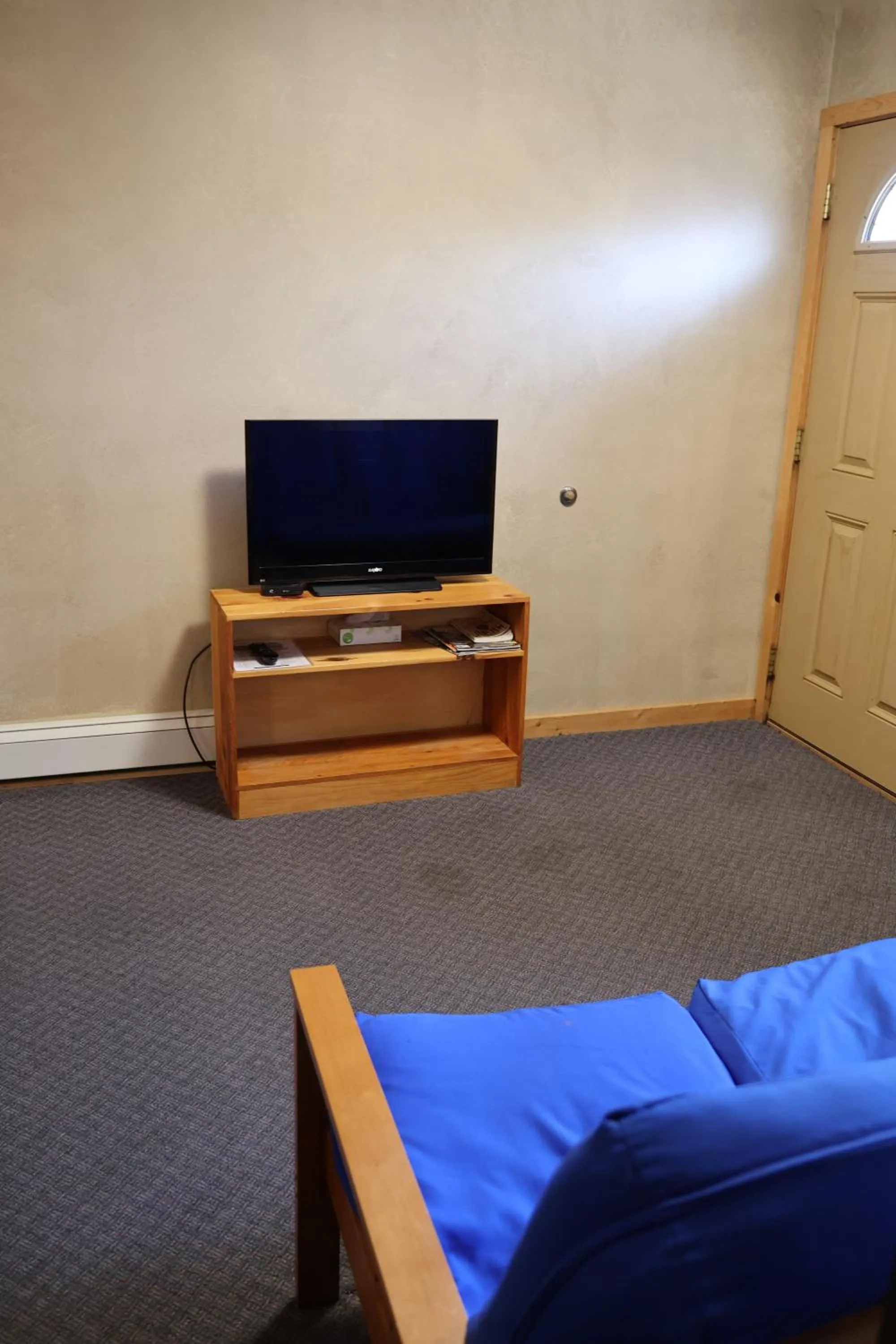 TV and multimedia, Bed in Adventure Inn