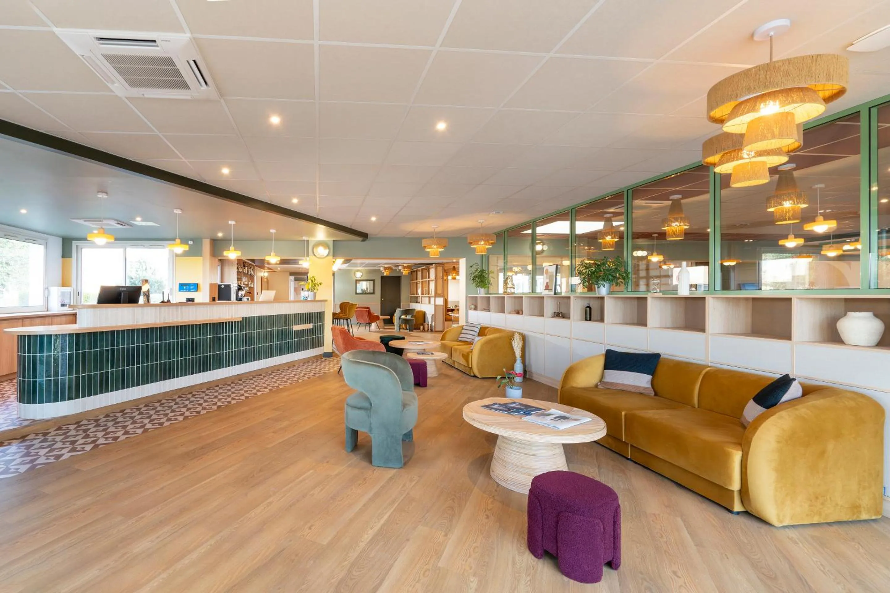 Lobby or reception in Sure Hotel by Best Western Caen Memorial