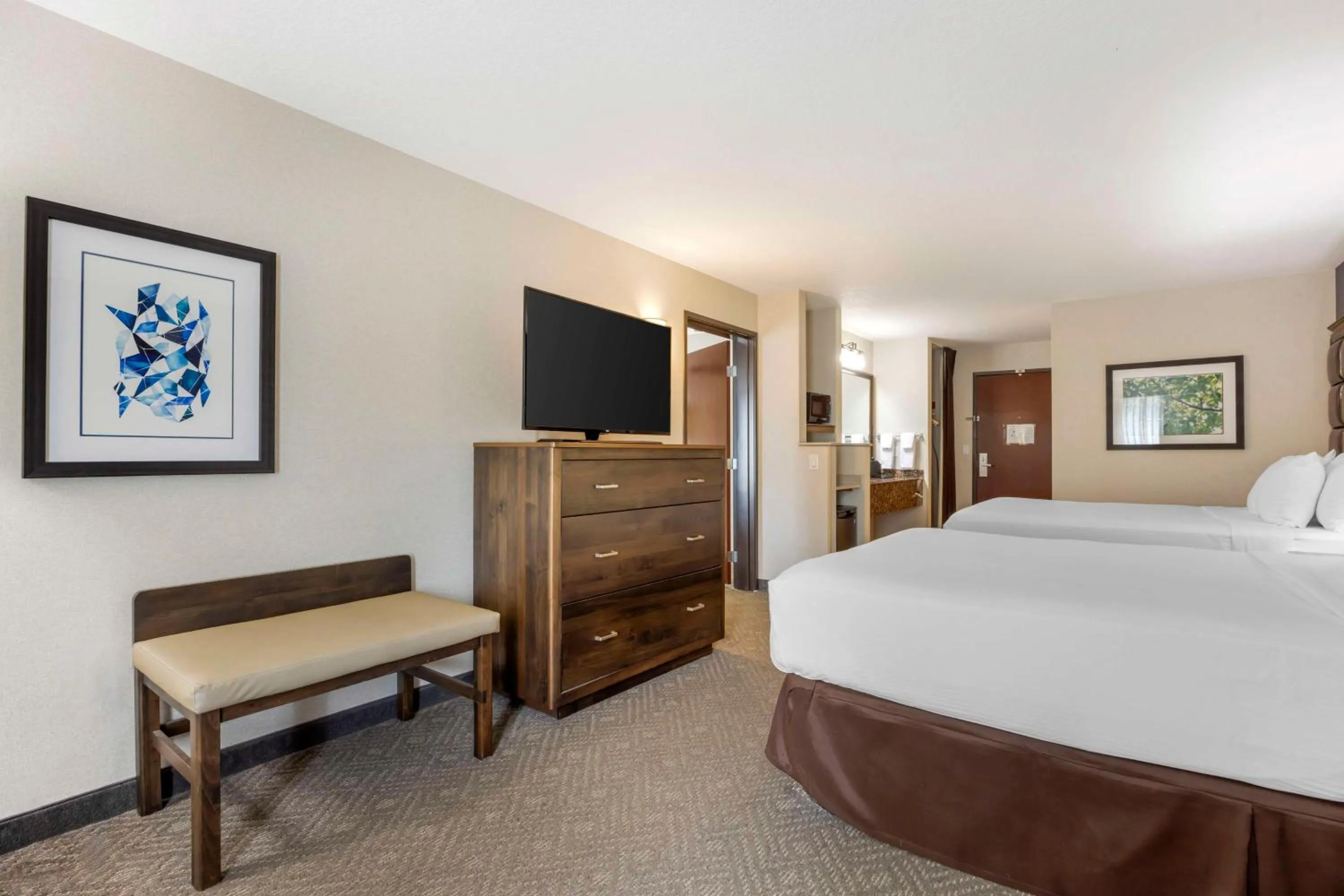 Bedroom, Bed in Best Western Plus Northwind Inn & Suites