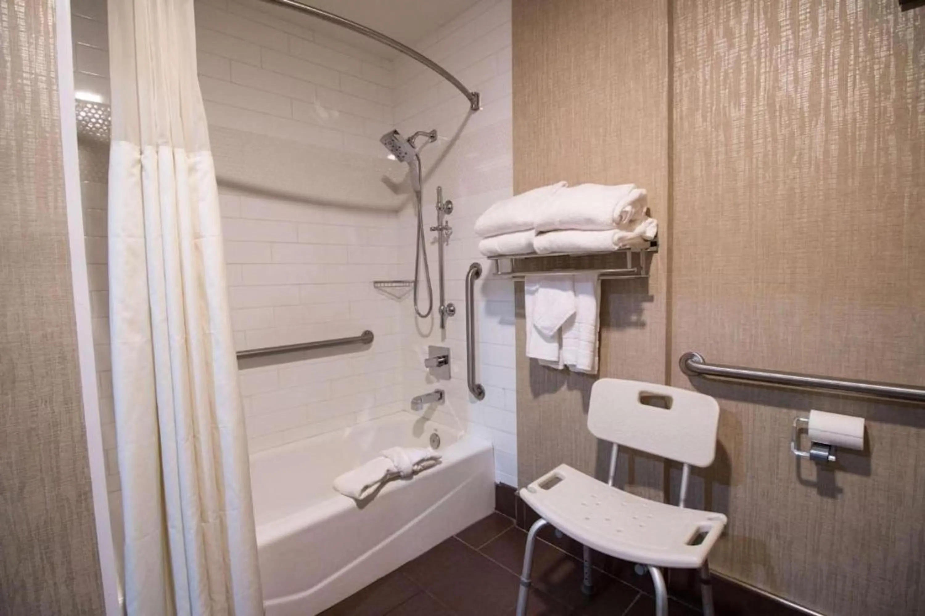 Bathroom in Empeiria High Sierra Hotel