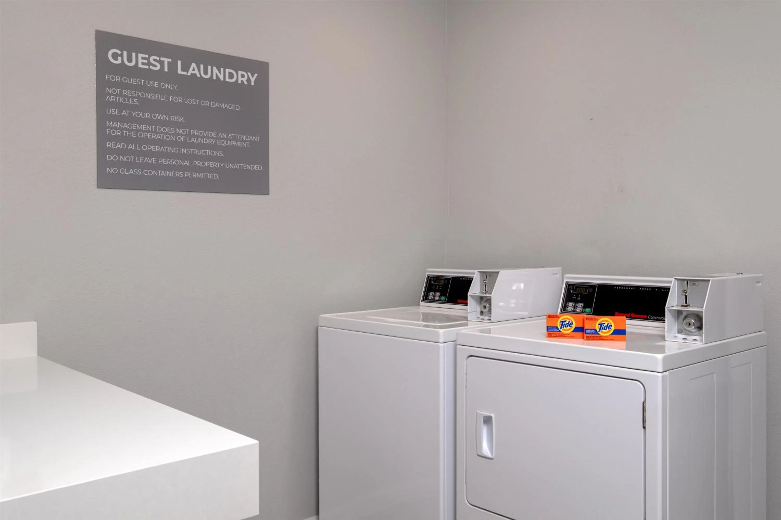 laundry in Spark by Hilton Springfield Eugene