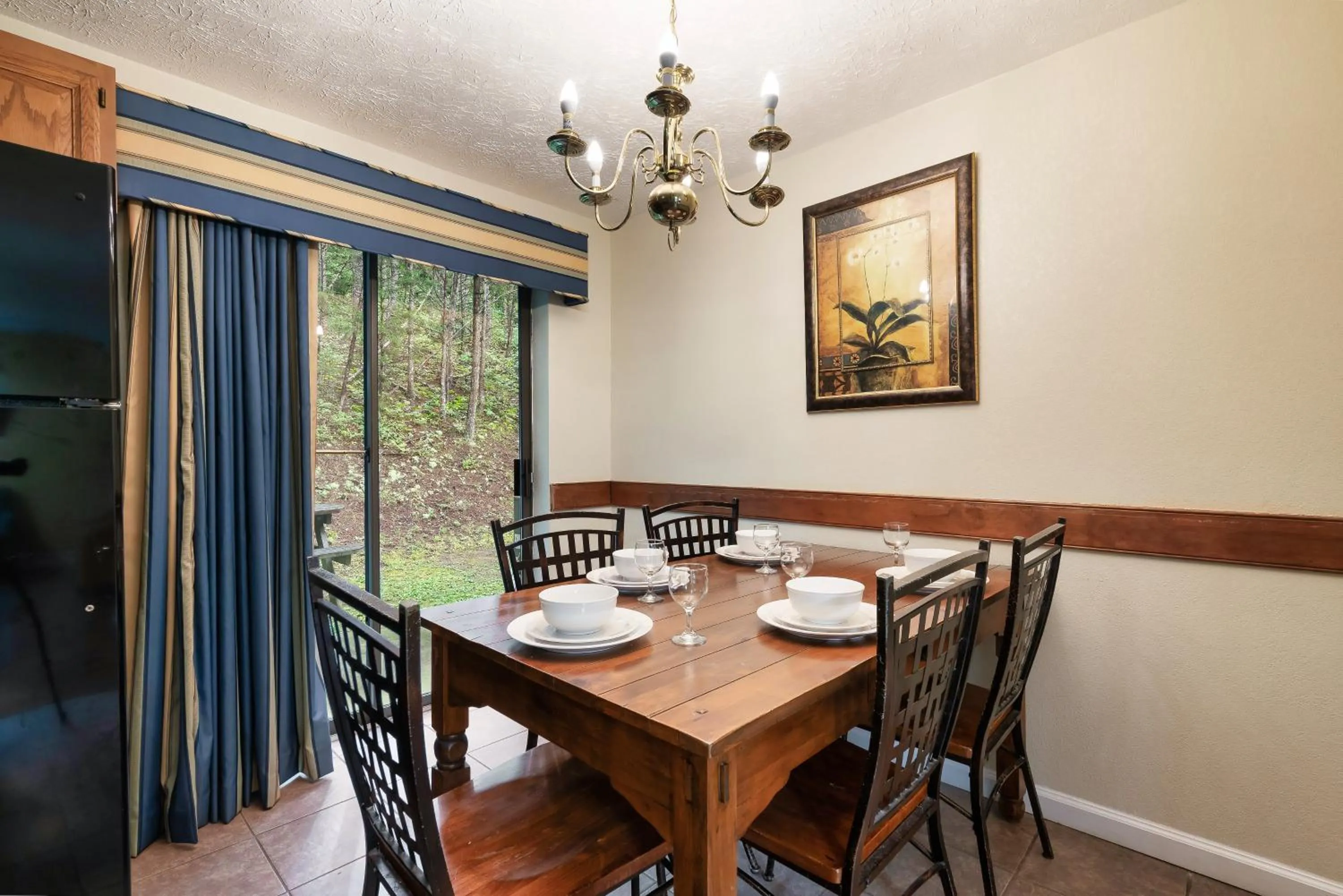 Seating area in Mountain Meadows