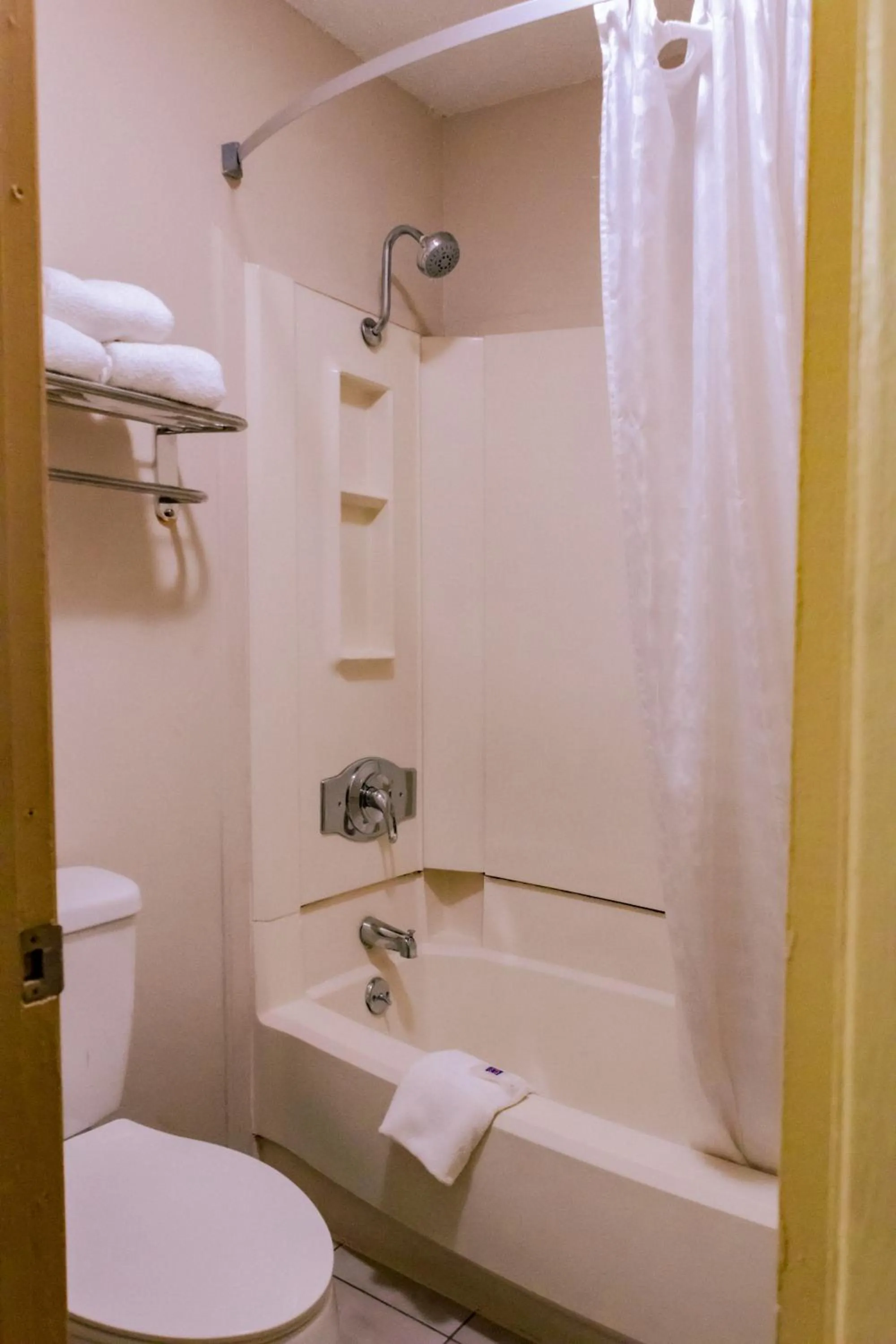 Shower in Motel 6 Nacogdoches, TX