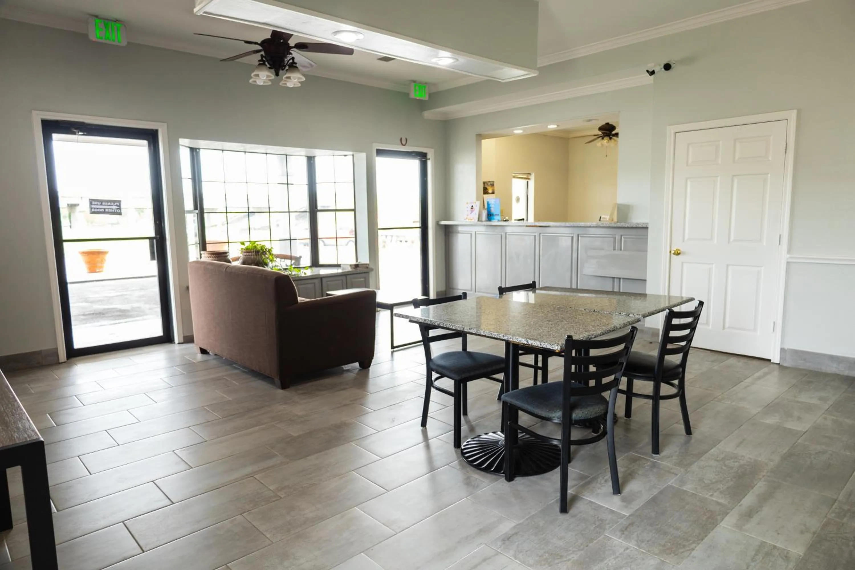 Lobby or reception in Motel 6 Nacogdoches, TX