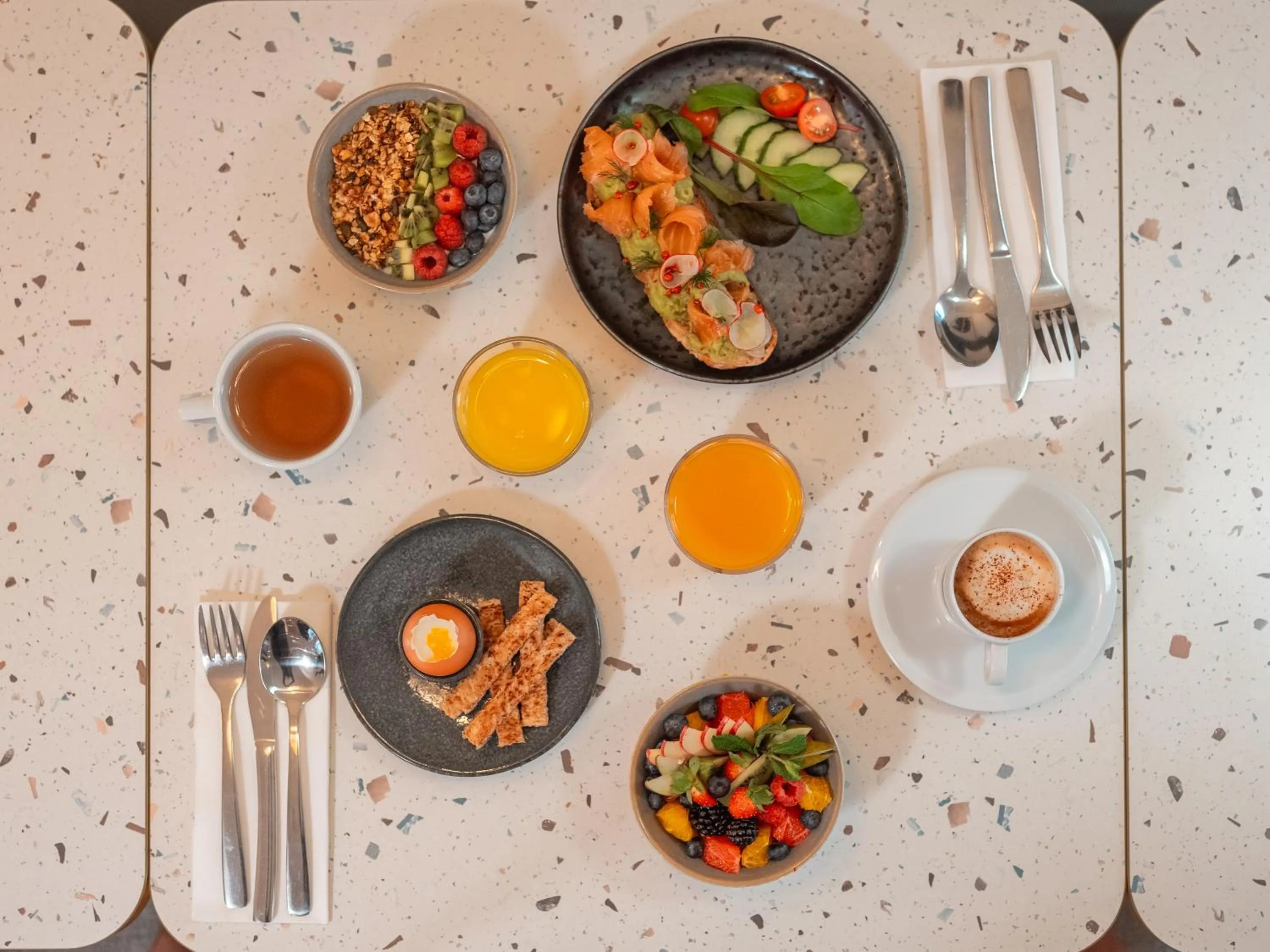 Breakfast in Mercure Paris Gare Montparnasse TGV