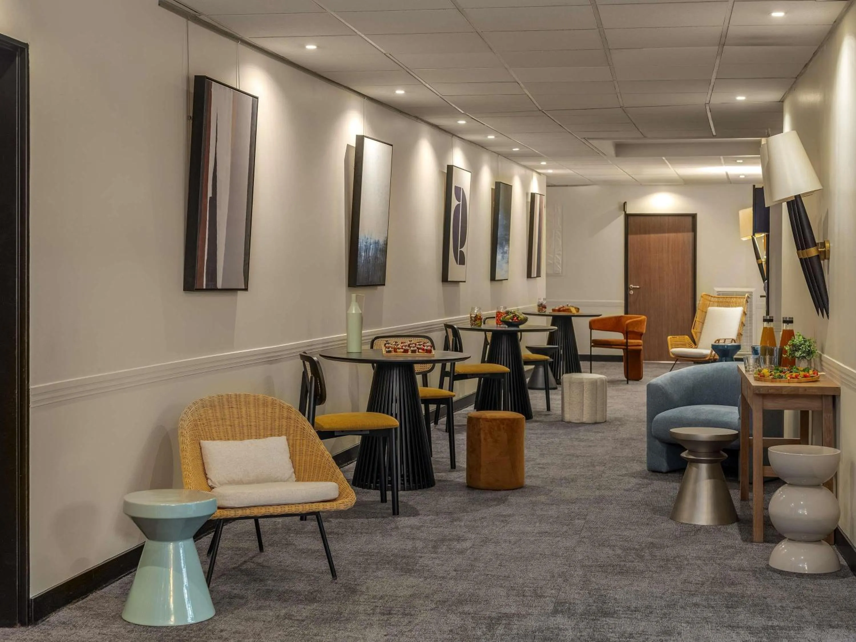 Meeting/conference room in Mercure Paris Gare Montparnasse TGV