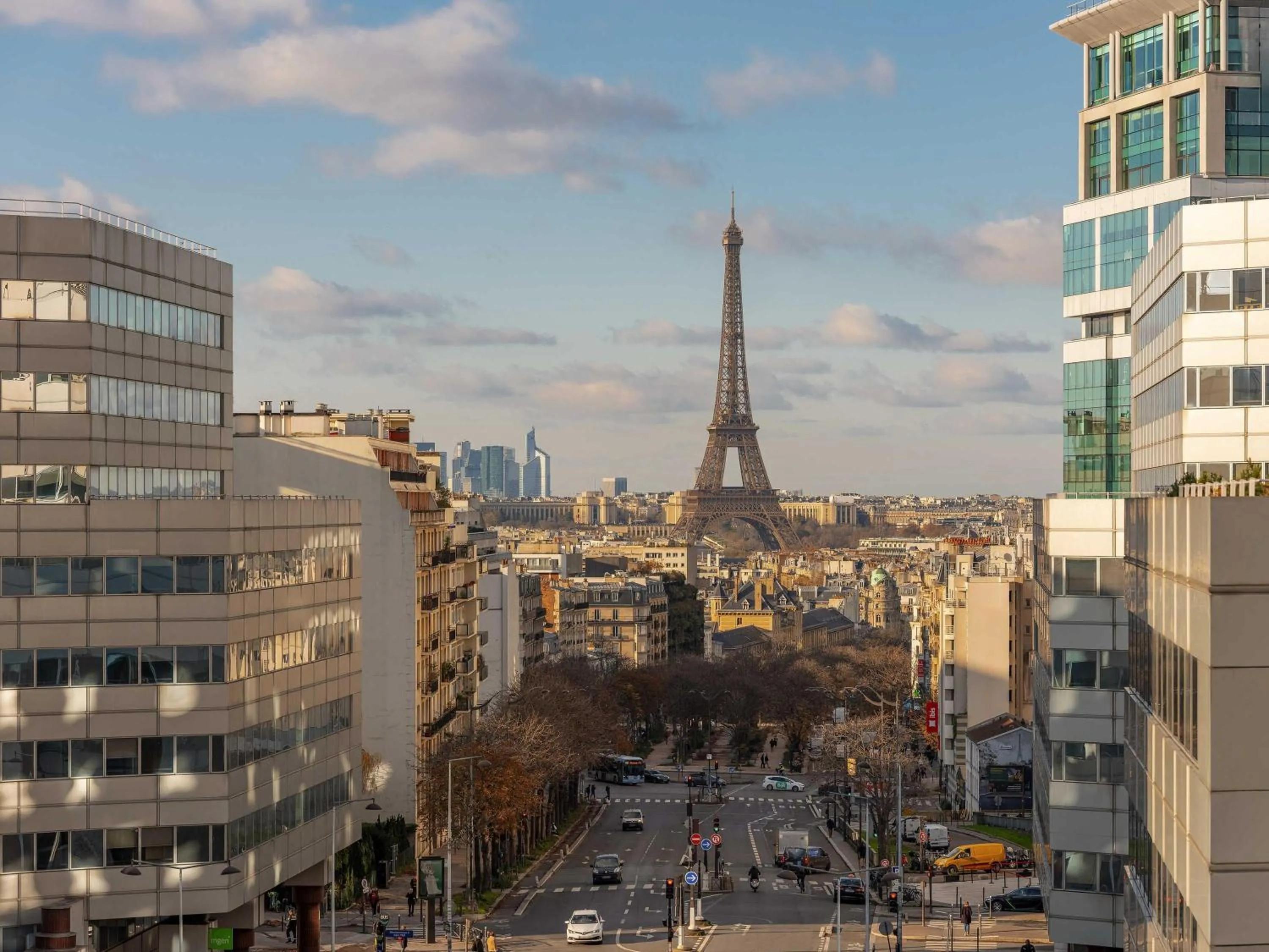 Property building in Mercure Paris Gare Montparnasse TGV