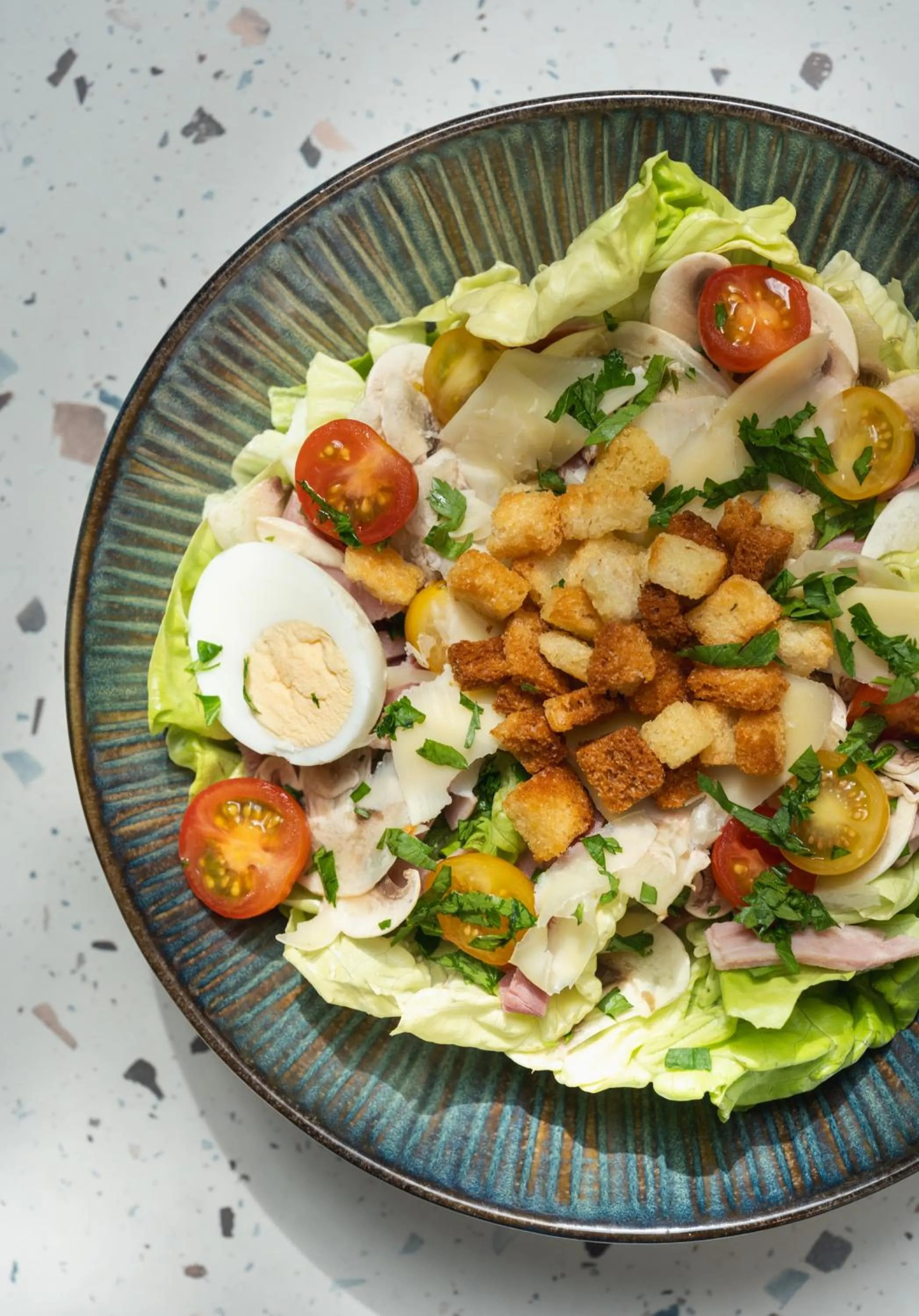 Restaurant/places to eat in Mercure Paris Gare Montparnasse TGV