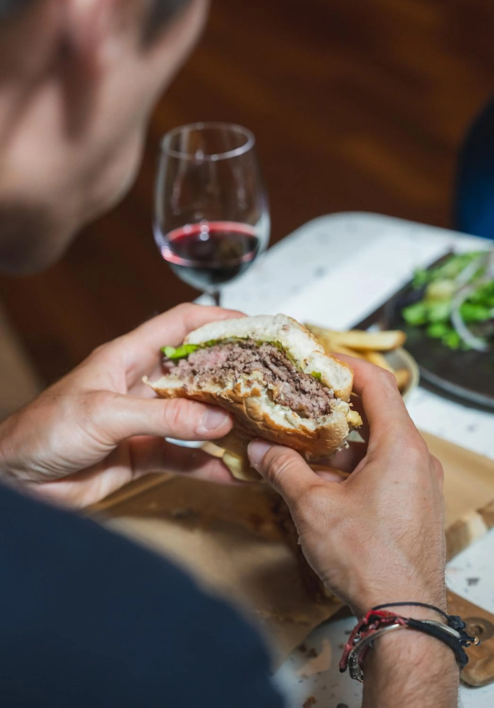 Restaurant/places to eat in Mercure Paris Gare Montparnasse TGV