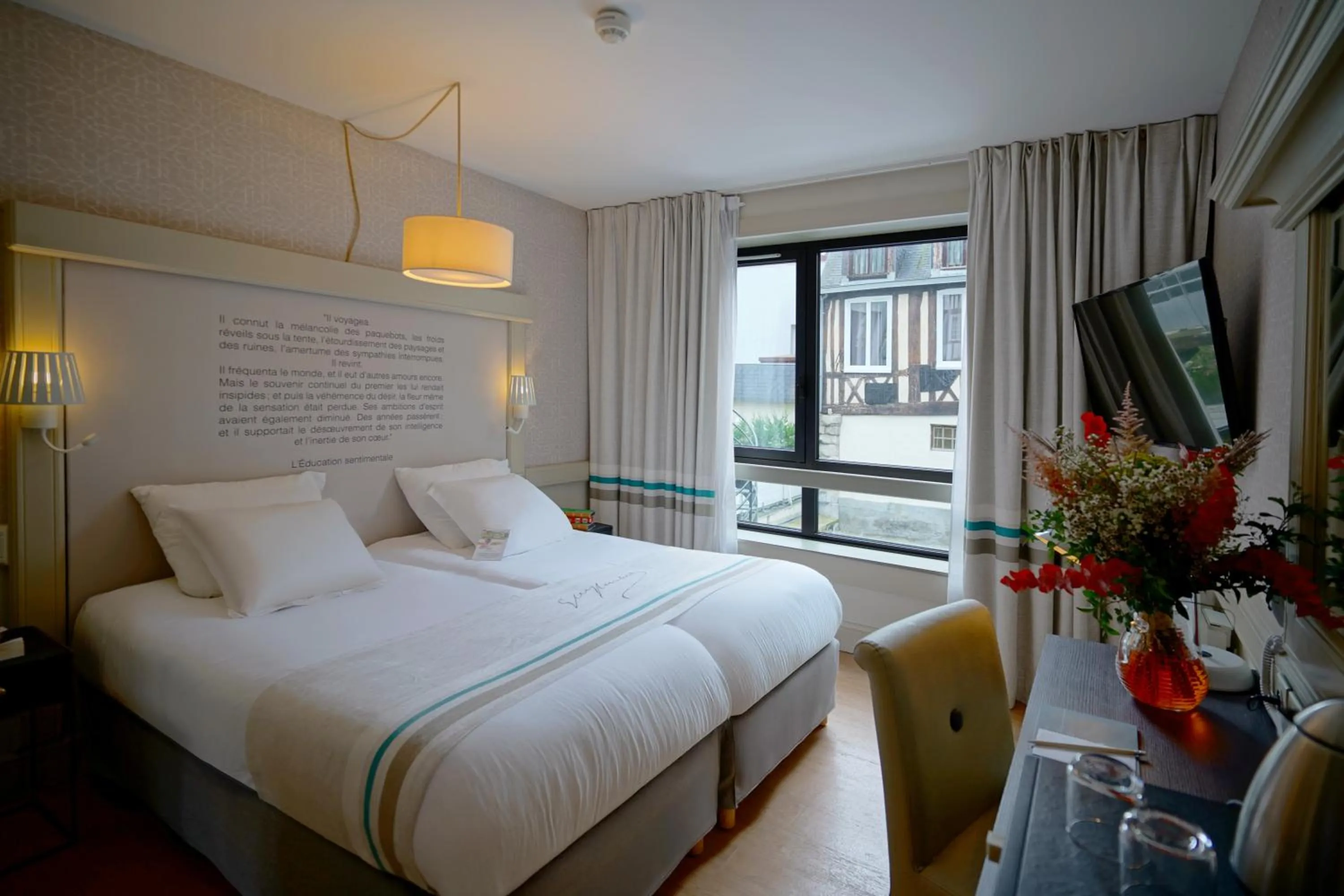 Bedroom, Bed in Hôtel Littéraire Gustave Flaubert, BW Signature Collection