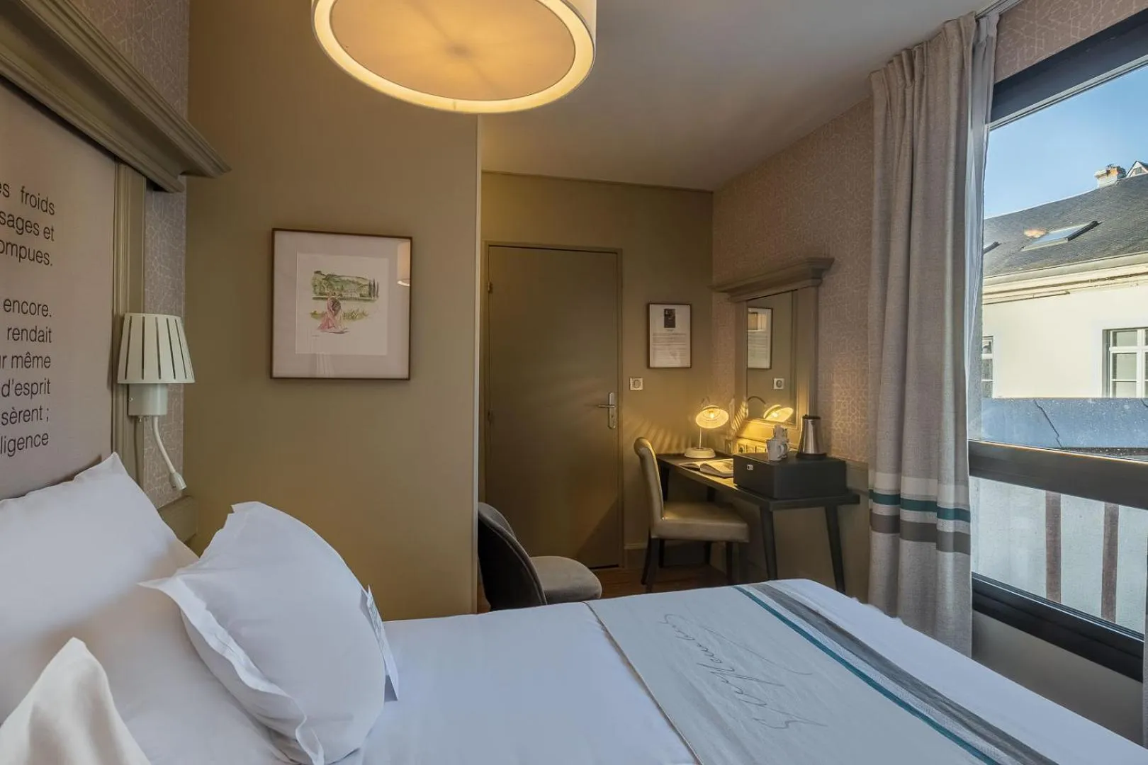 Bedroom, Bed in Hôtel Littéraire Gustave Flaubert, BW Signature Collection