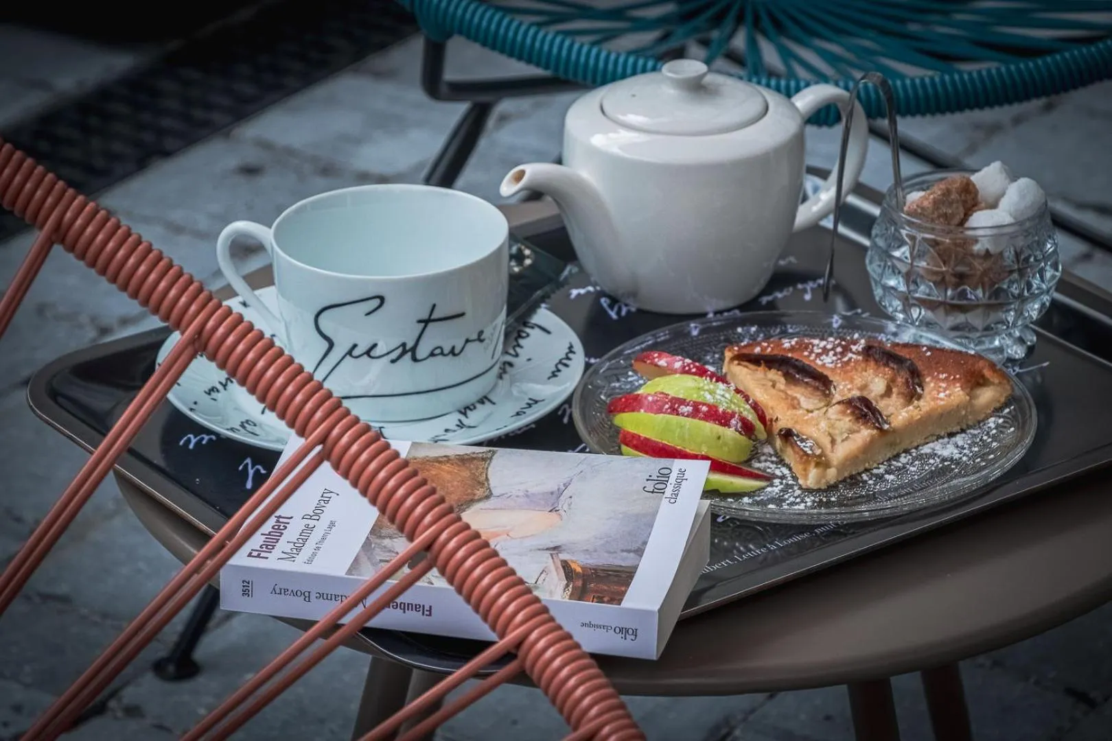 Food and drinks in Hôtel Littéraire Gustave Flaubert, BW Signature Collection