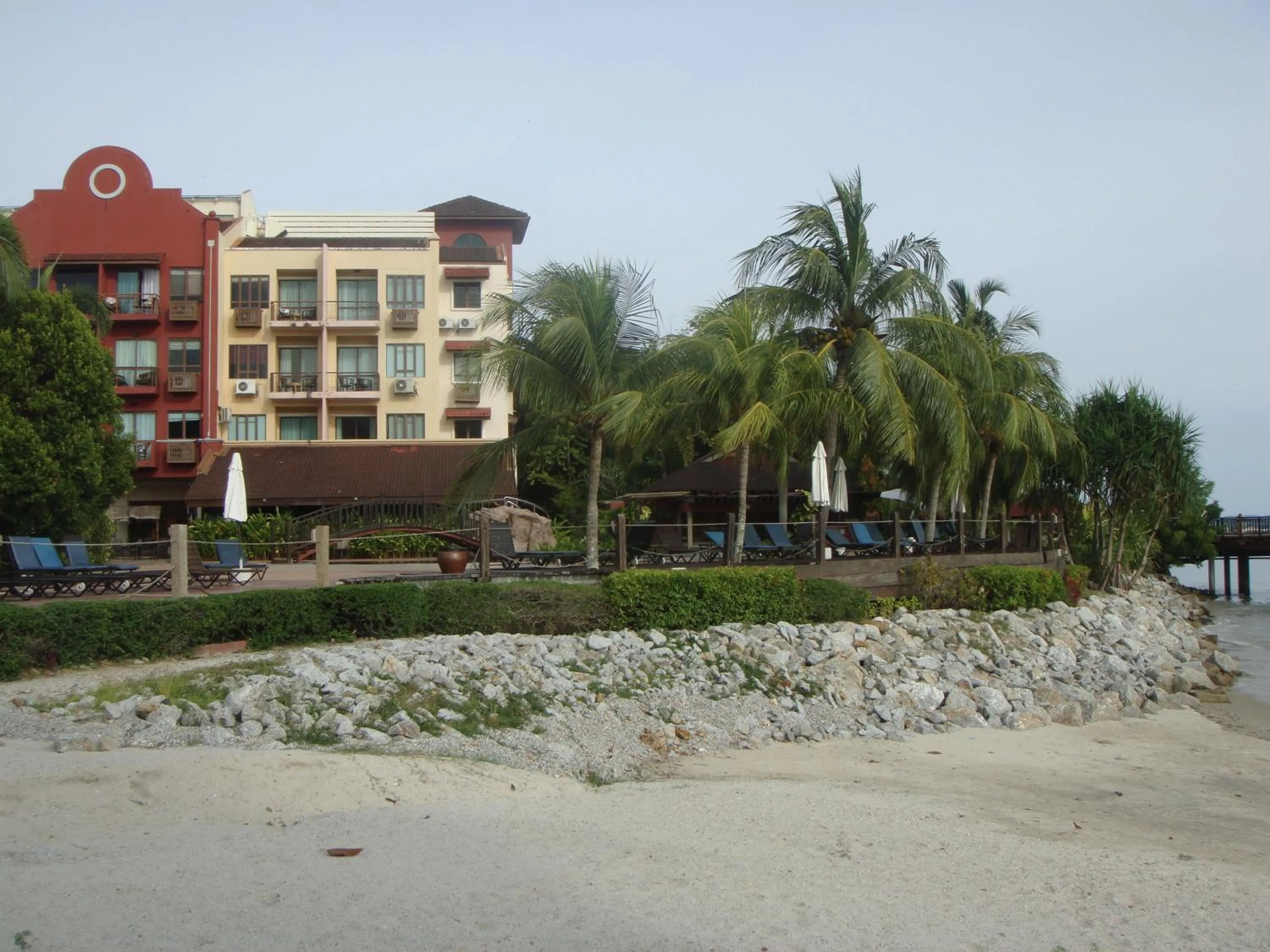 Property building in LANGKAWI LAGOON RESORT OCEAN SUITE