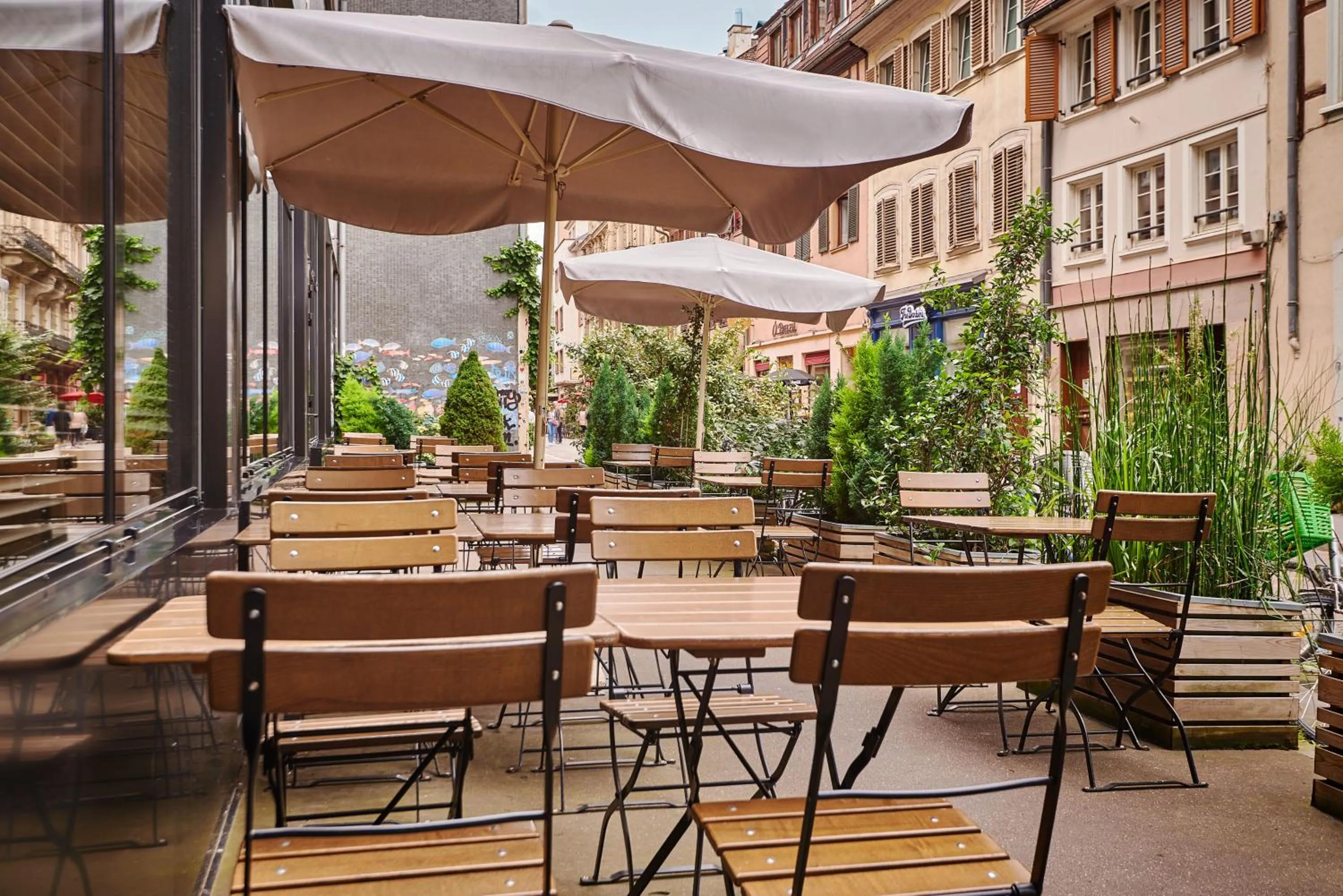 Patio in Hotel Kaijoo by HappyCulture