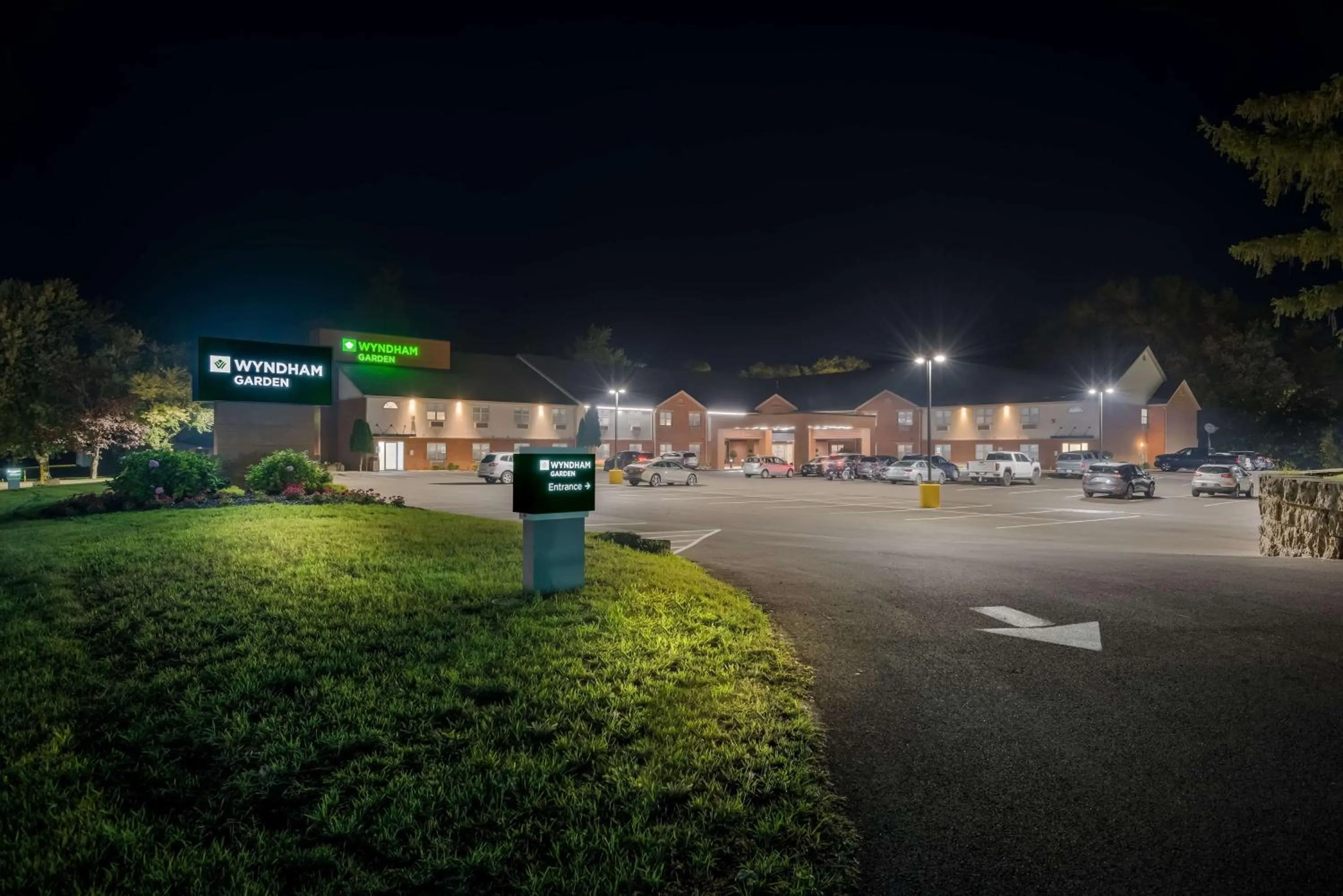 Property building in Wyndham Garden Galena Hotel & Day Spa