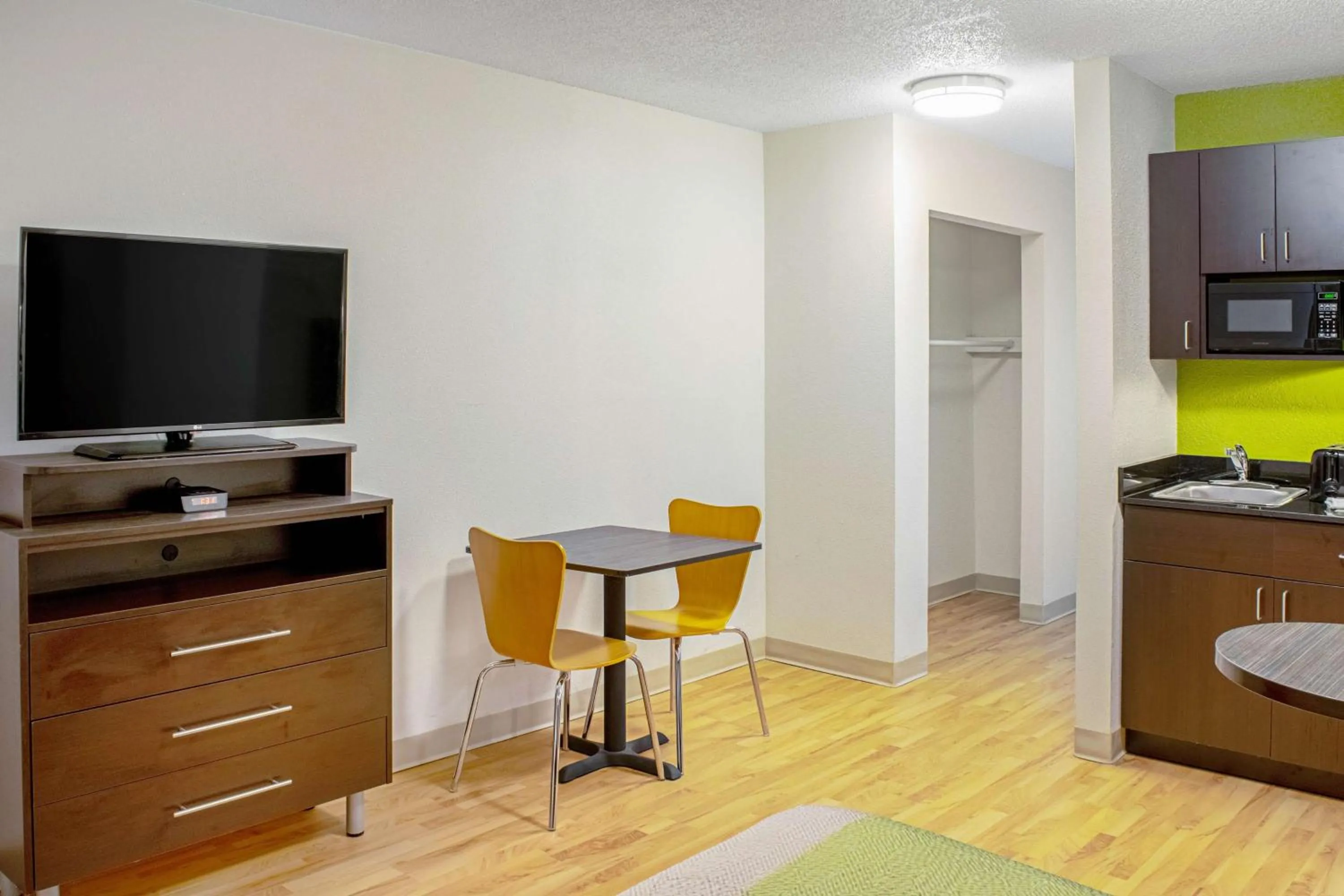 TV and multimedia in Studio Lodge - Cincinnati - Springdale