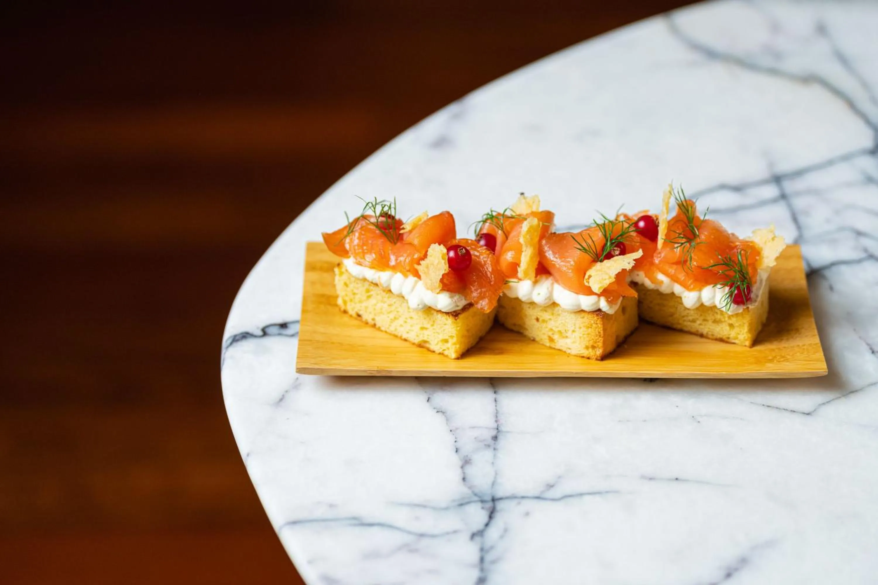 Restaurant/places to eat in Le Méridien Paris Arc De Triomphe