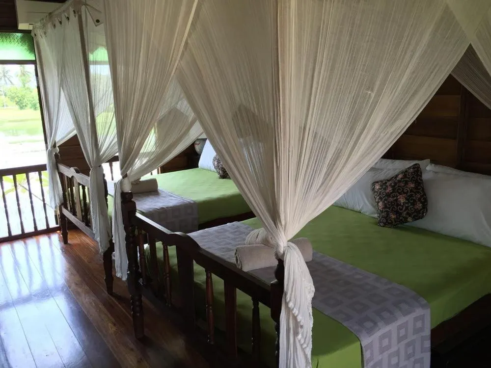 Bed in tanabendang banglos