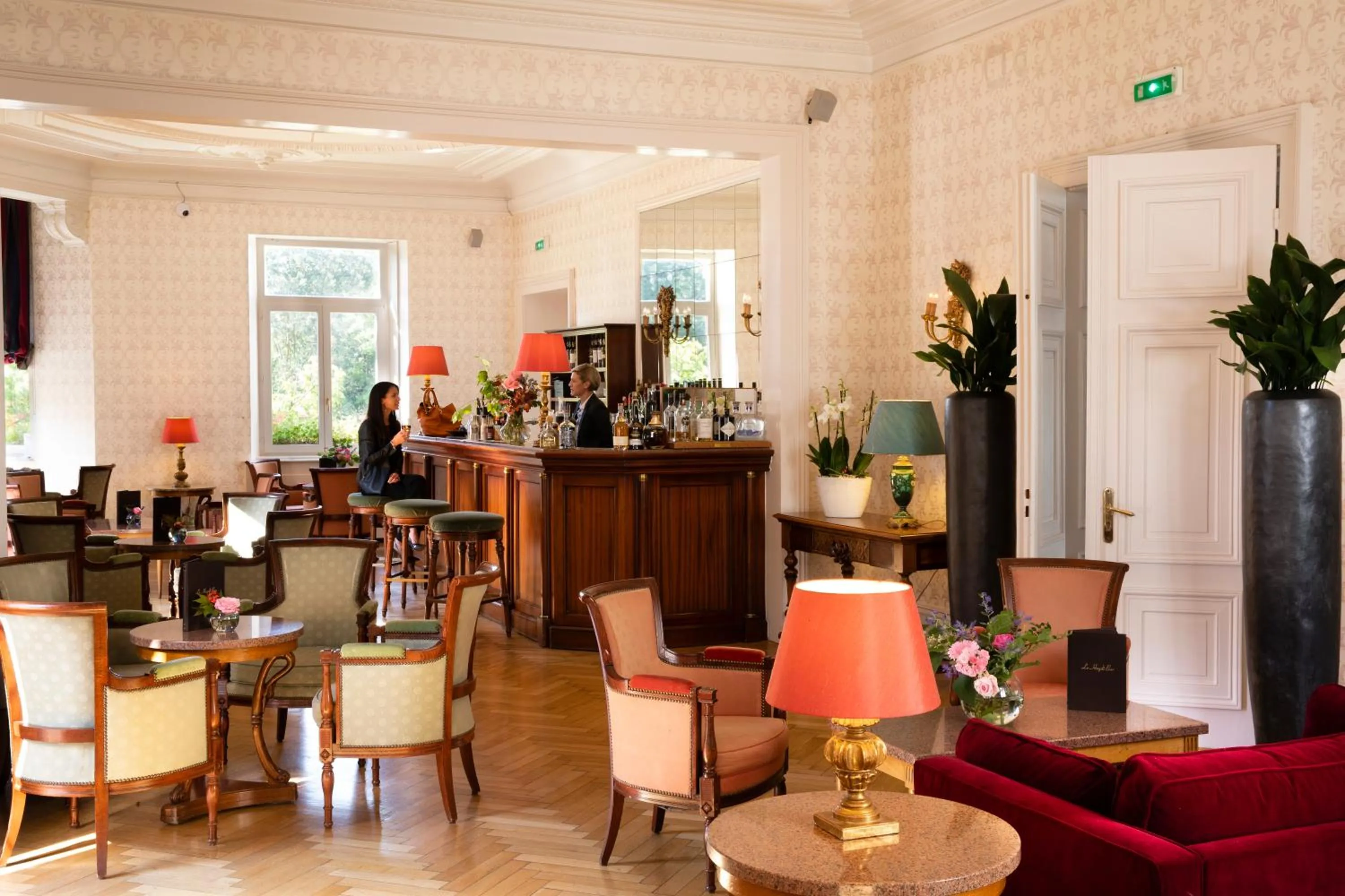 Lounge or bar in Hôtel Château de l'ile