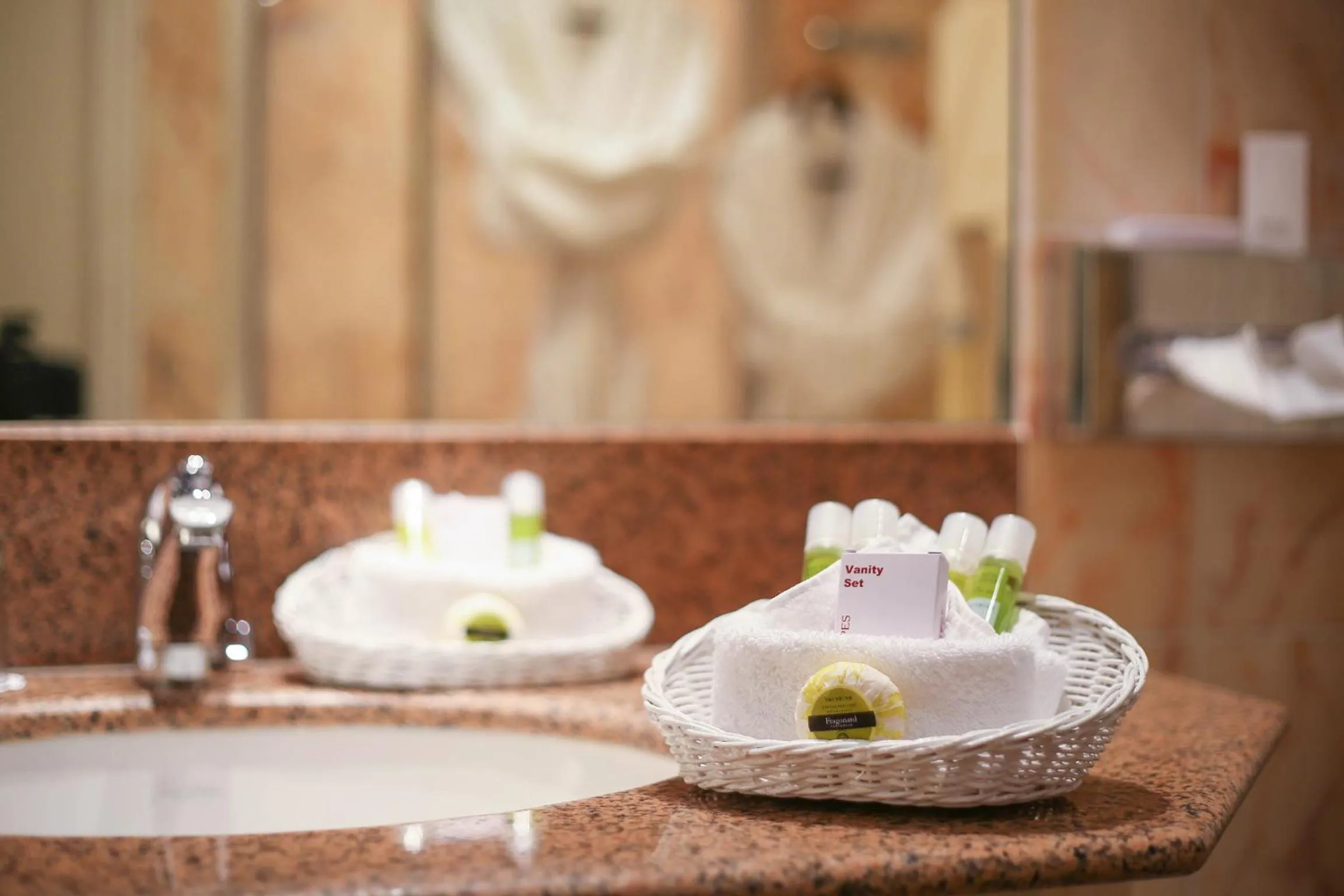 Bathroom in Hôtel Château de l'ile