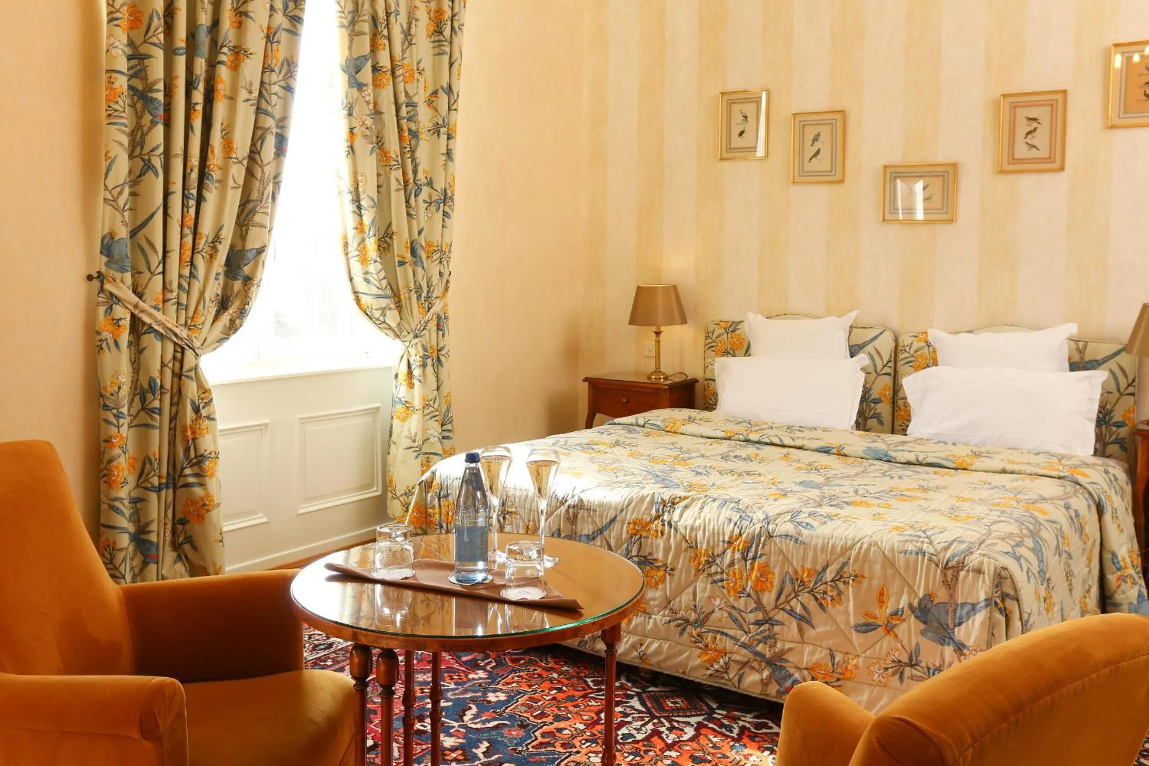 Bedroom in Hôtel Château de l'ile