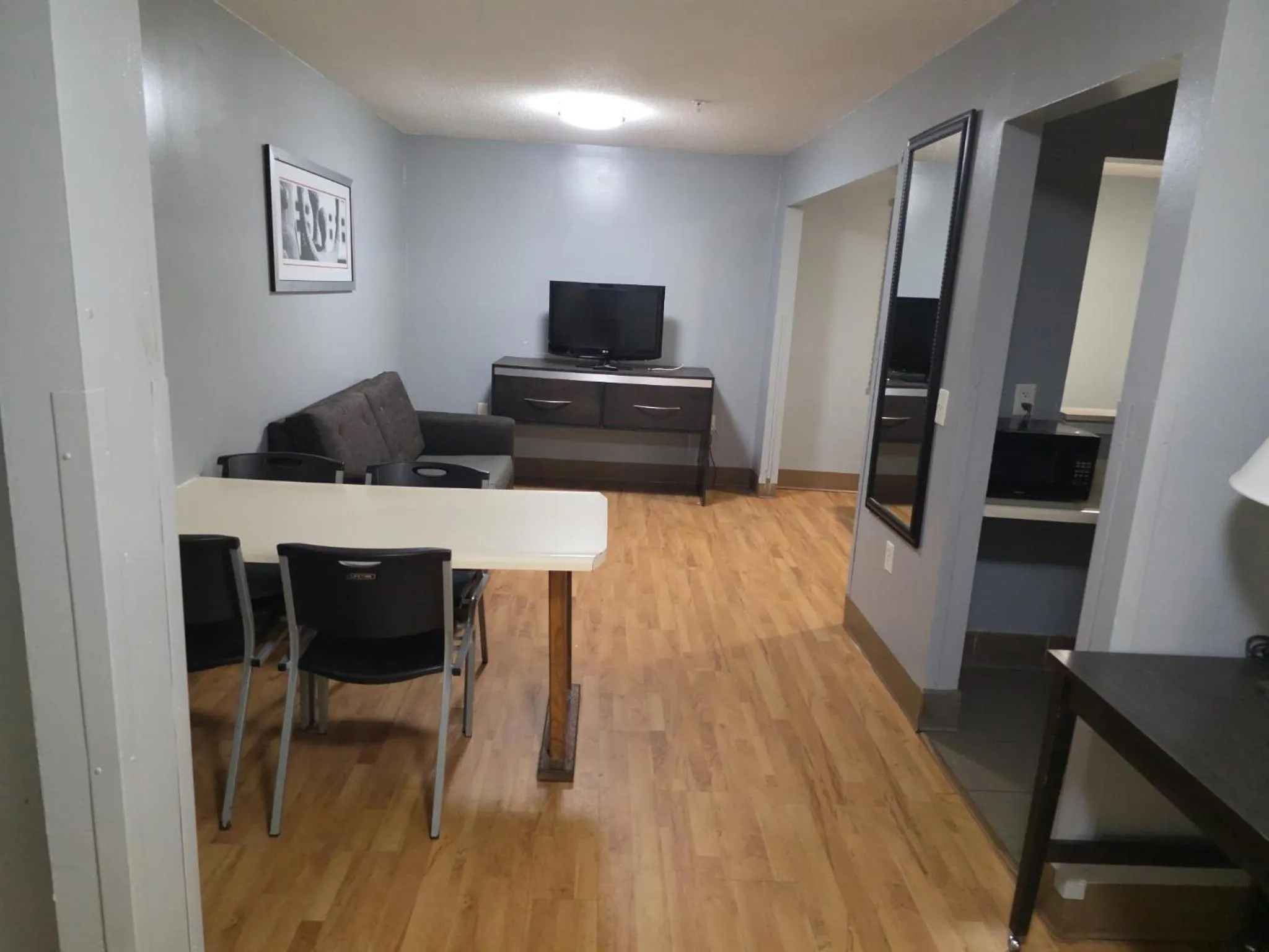 Welcome Suites Hazelwood Extended Stay Hotel