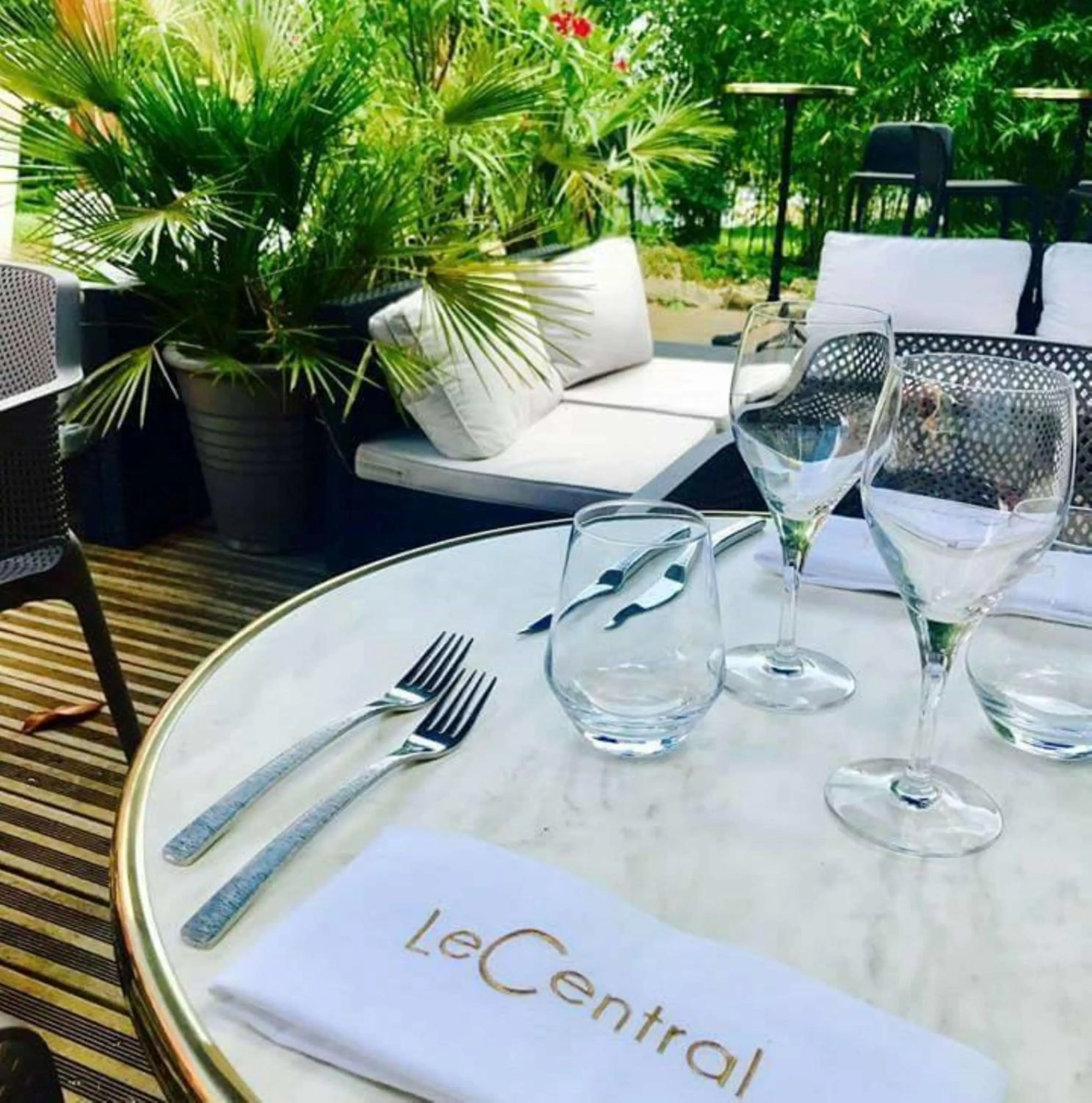 Patio in Kyriad Lyon Sud Sainte Foy