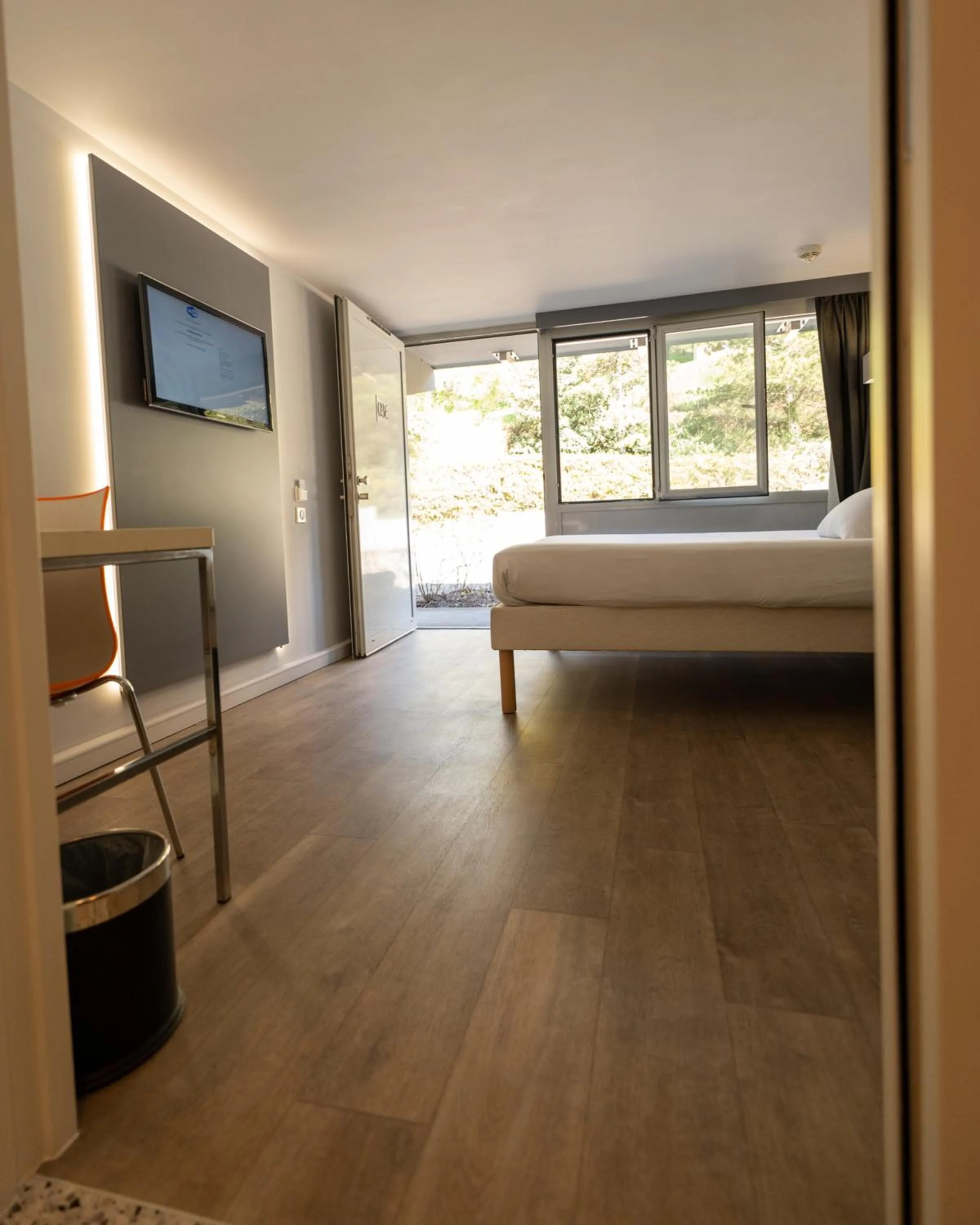 Photo of the whole room, Bed in Kyriad Lyon Sud Sainte Foy