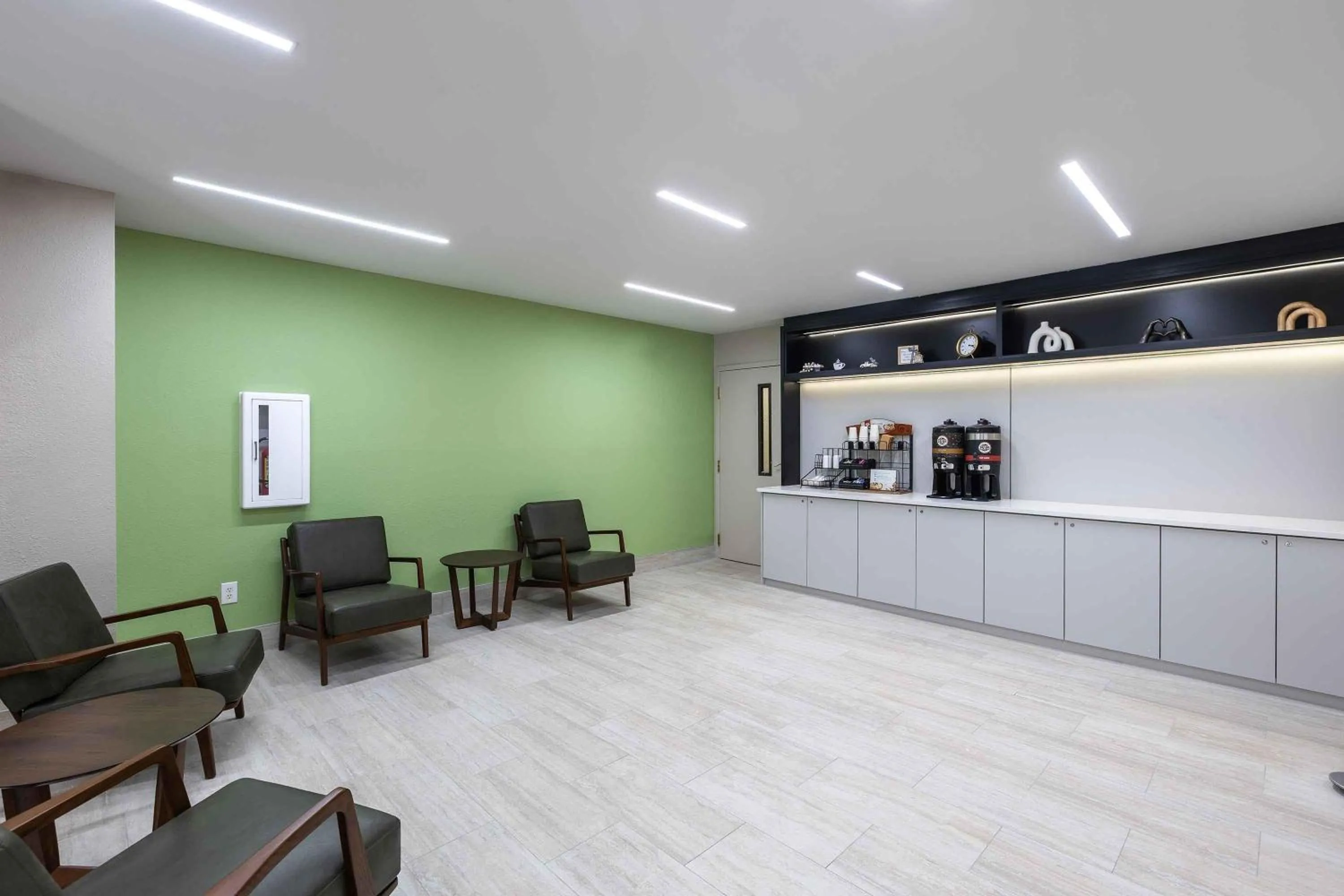 Breakfast in Extended Stay America Suites - Columbia - Greystone