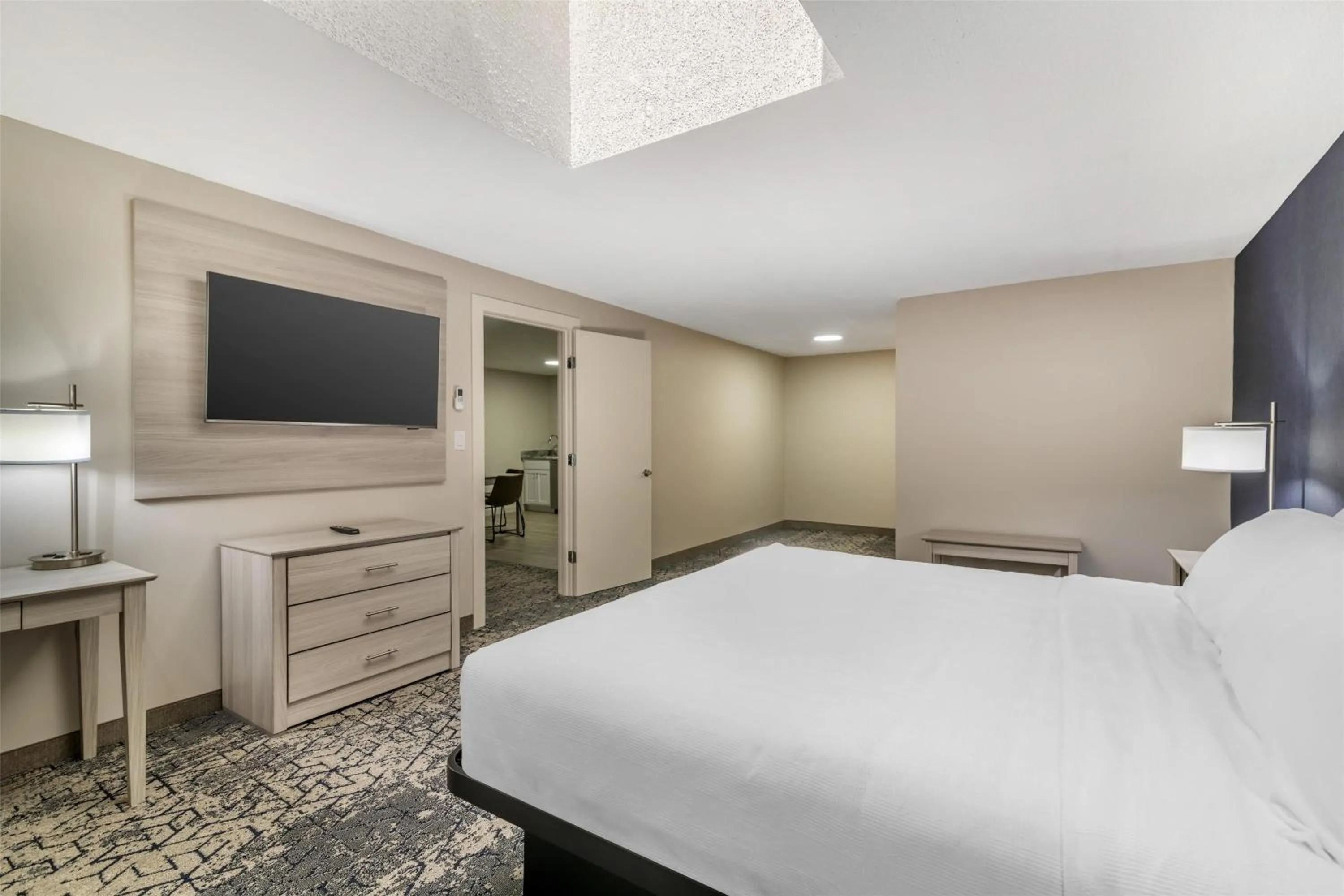 Bedroom, Bed in Best Western Caribou Inn