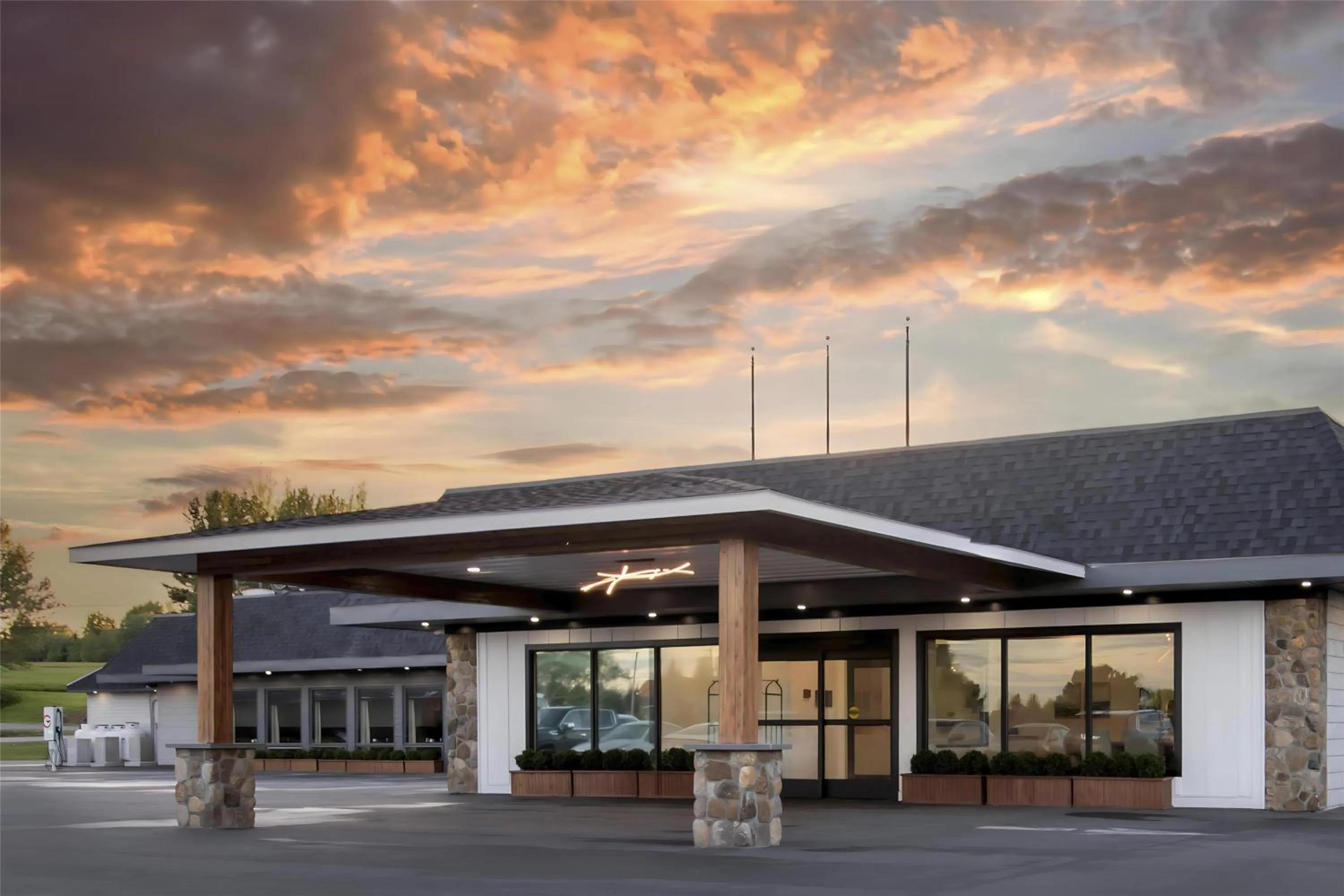 Property building in Best Western Caribou Inn