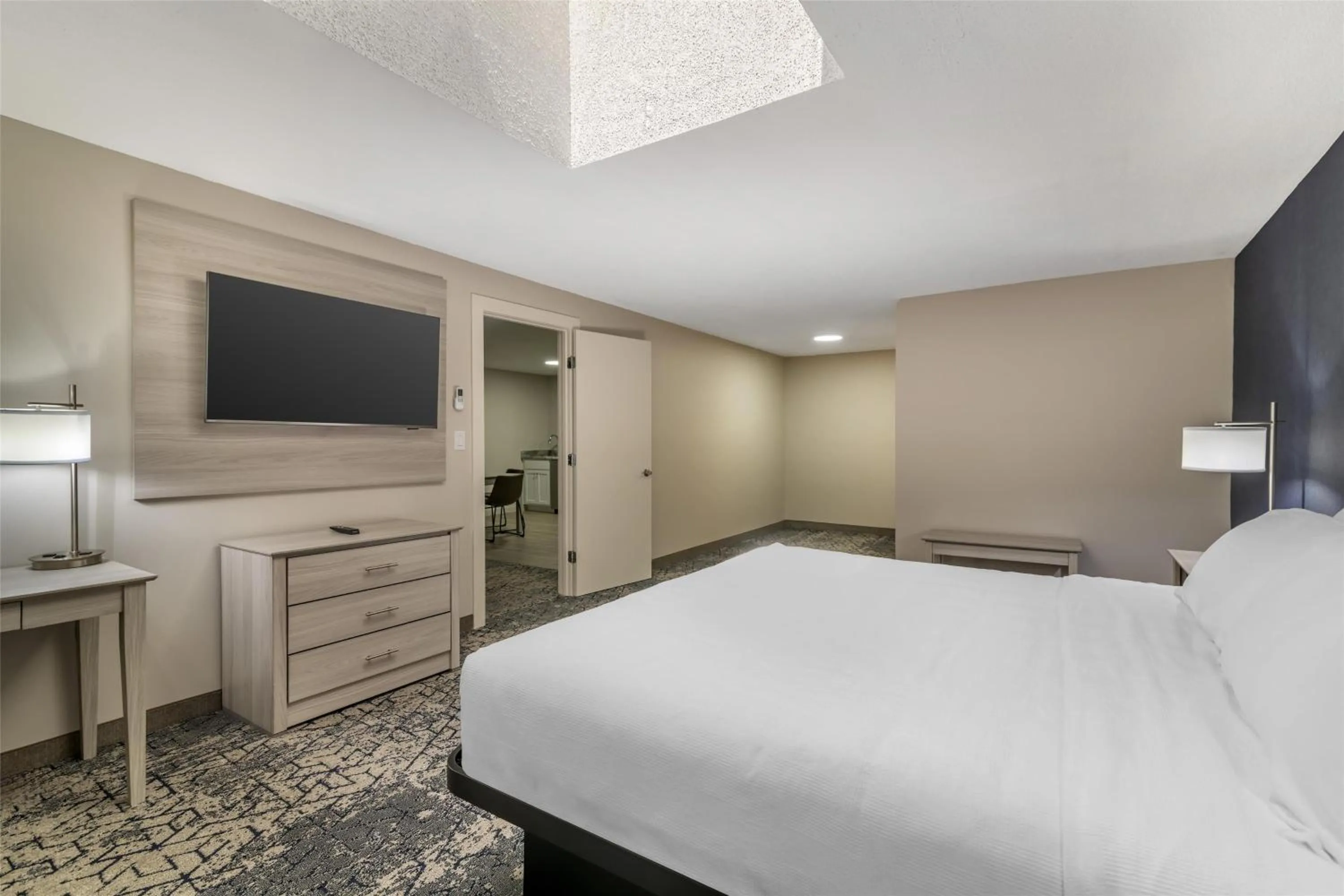 Bedroom, Bed in Best Western Caribou Inn