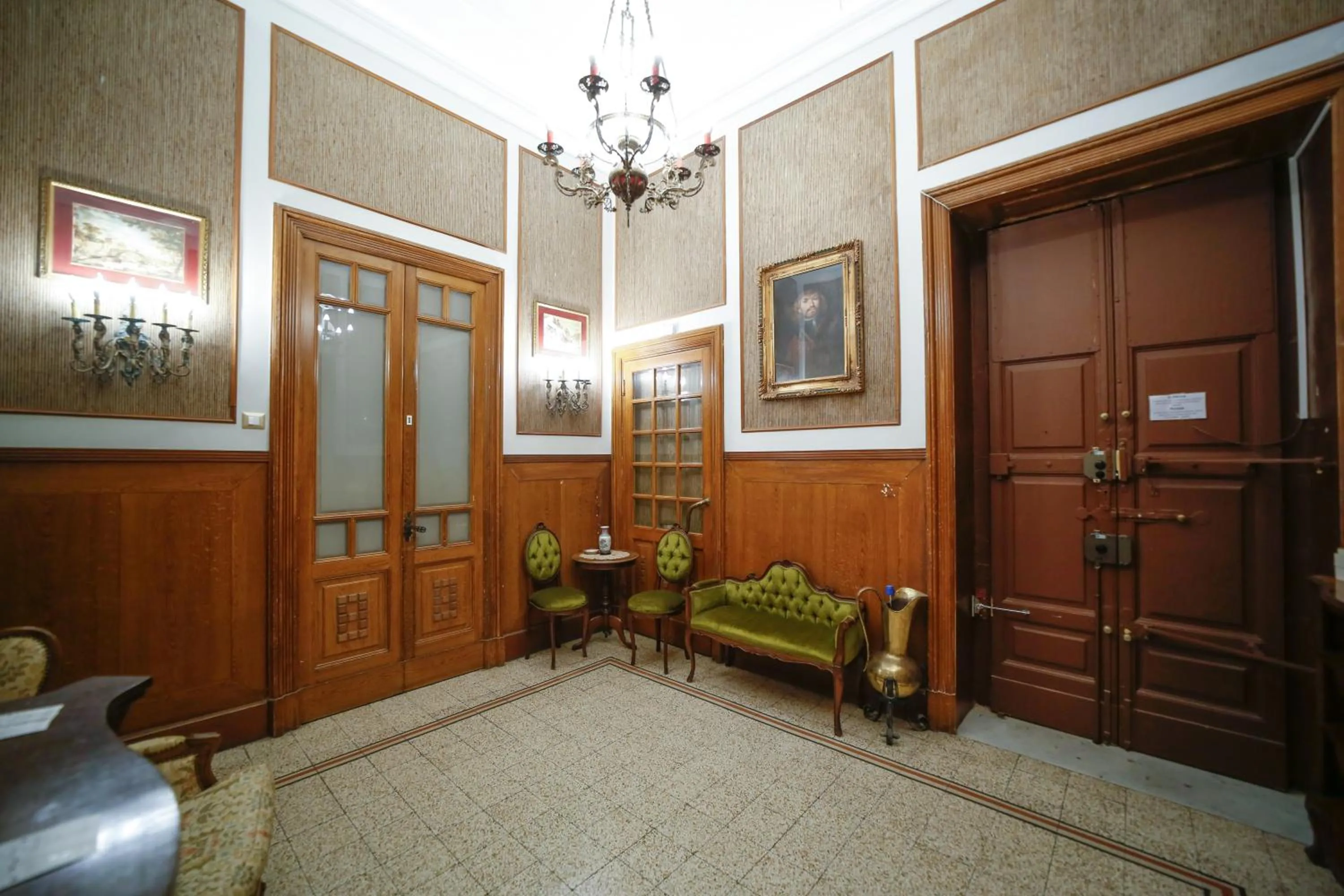 Facade/entrance in La casa di Marcello