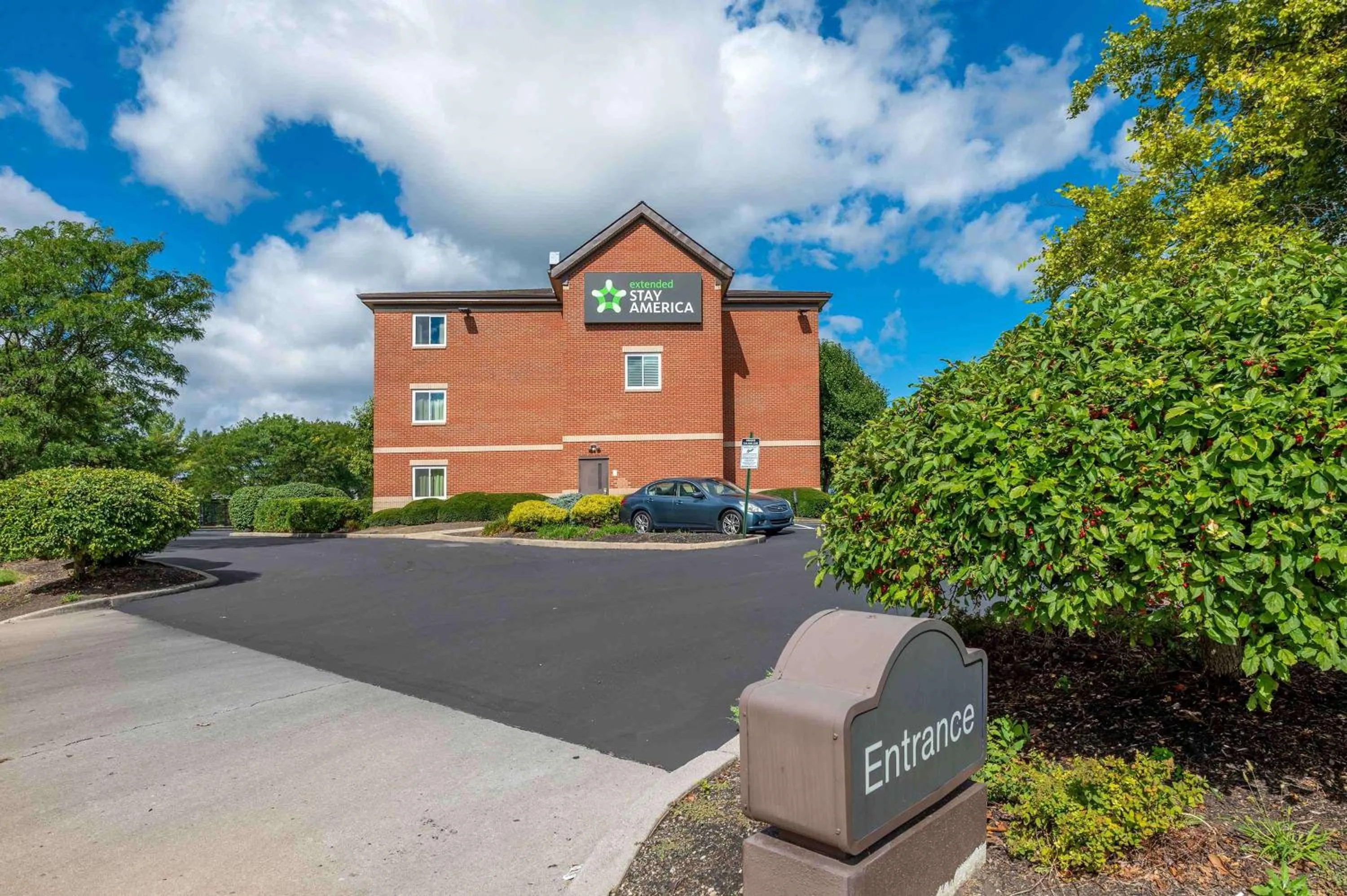 Property building in Extended Stay America Suites - Dayton - Fairborn