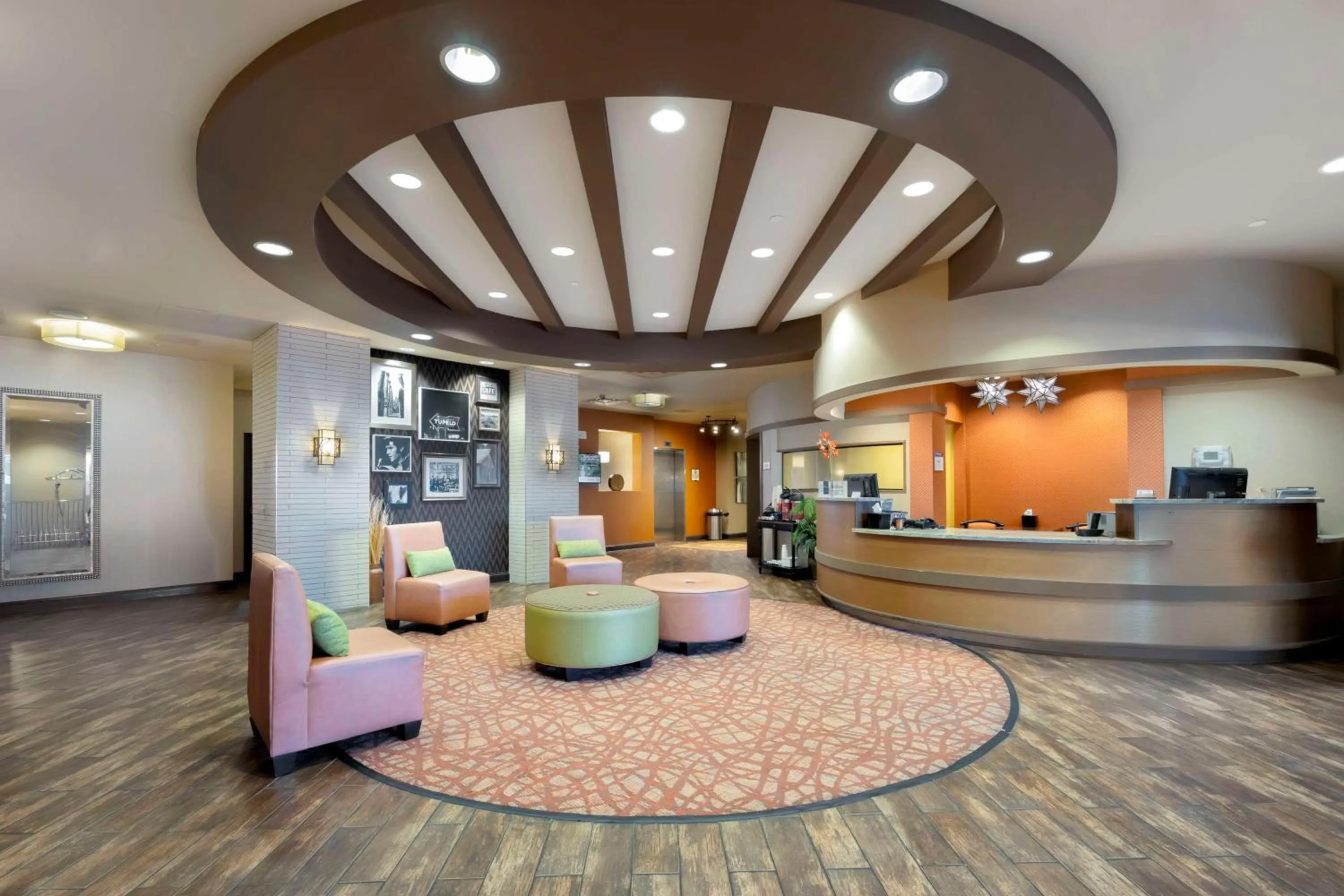 Lobby or reception in Best Western Plus Tupelo Inn & Suites