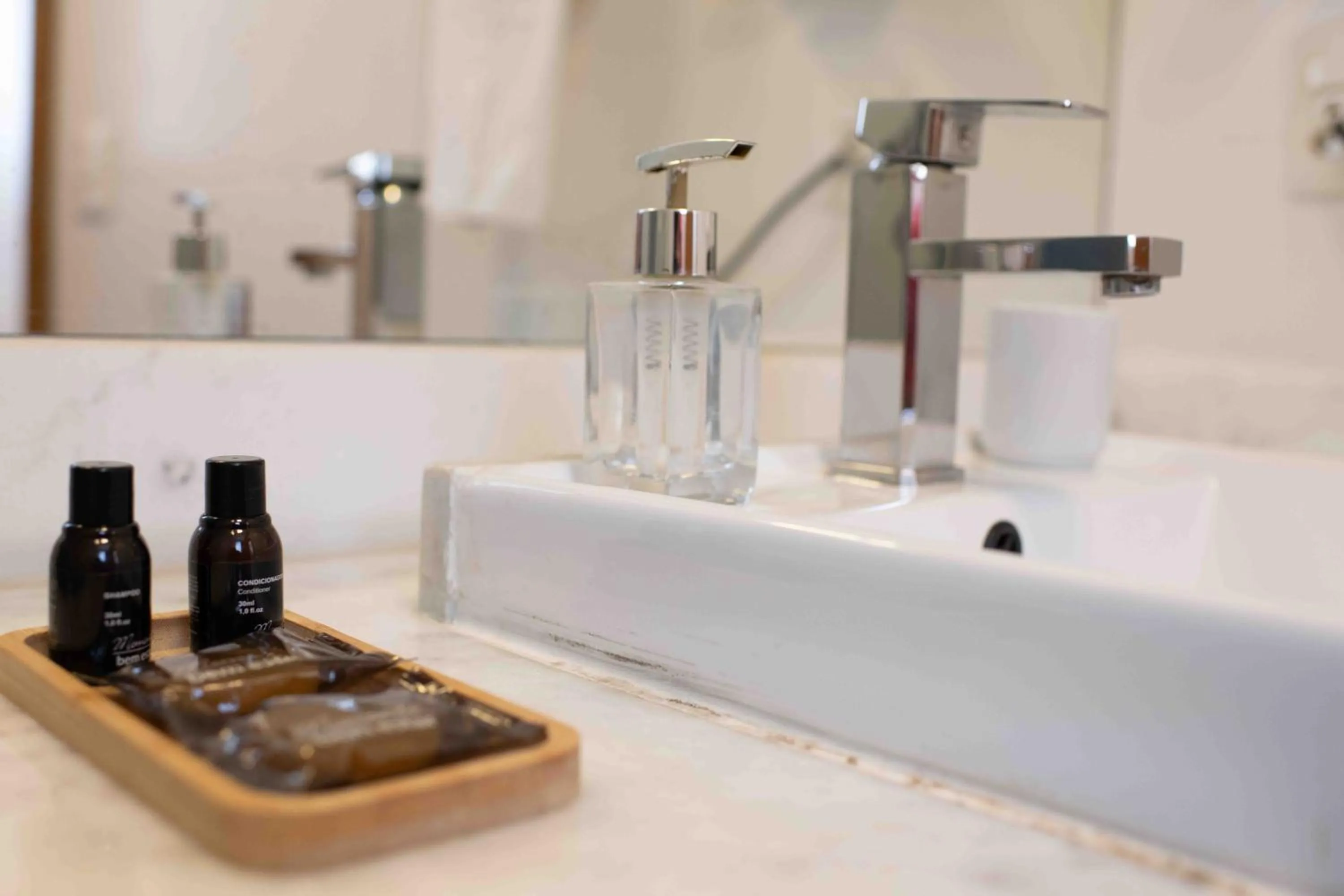 Bathroom in Leblon Design Hotel