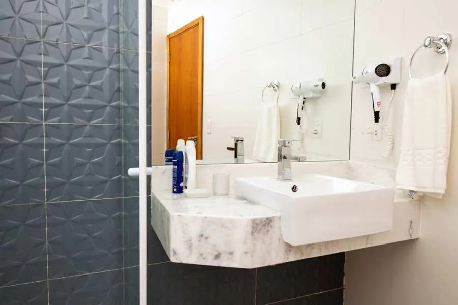 Shower in Leblon Design Hotel