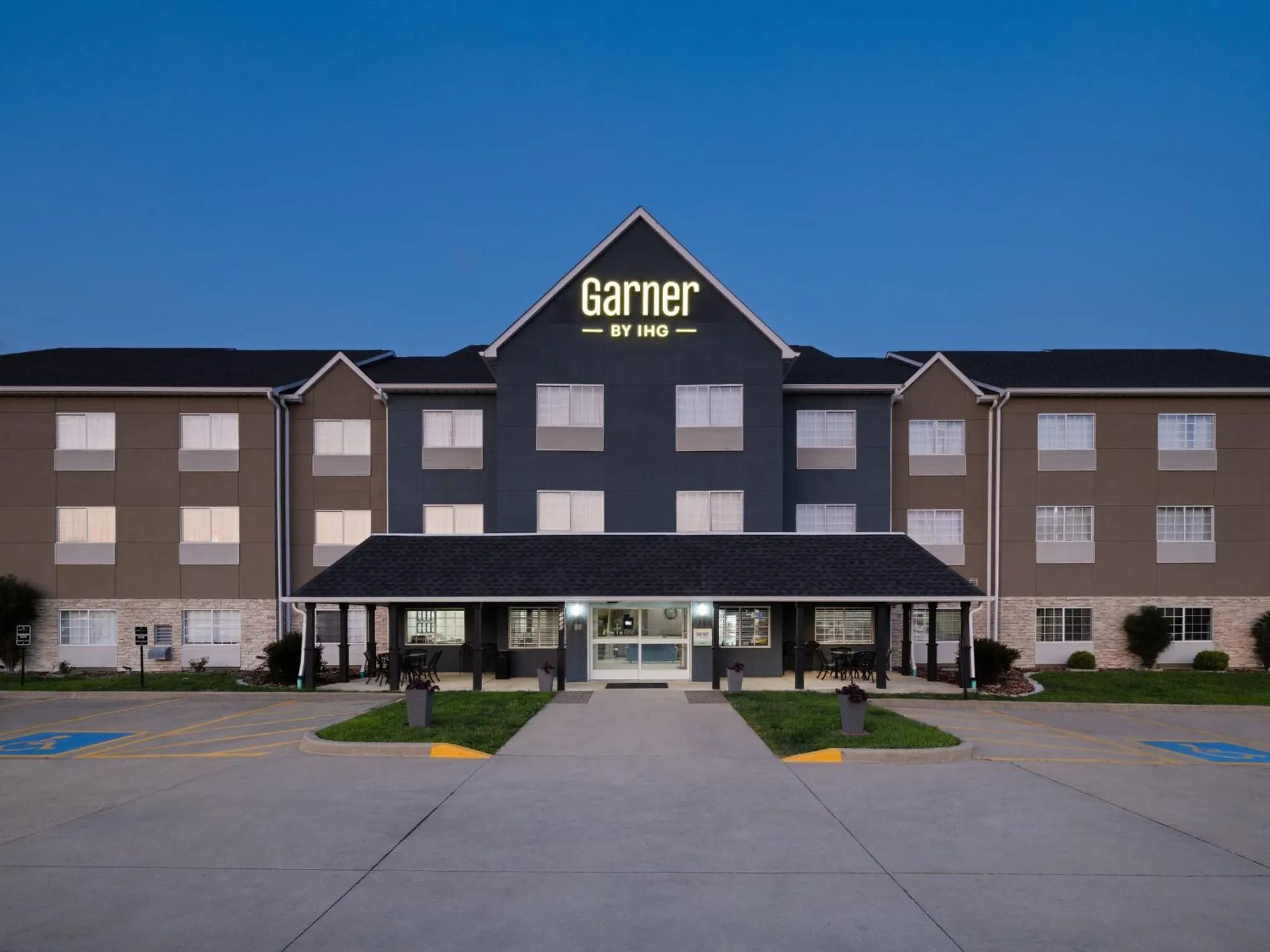 Property building in Garner Hotel Decatur - Forsyth by IHG