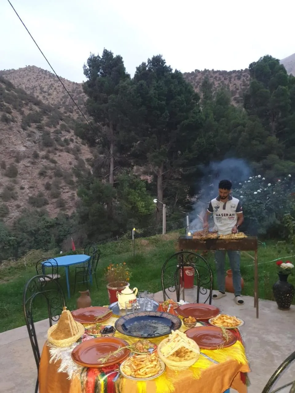 BBQ facilities in Atlas Tigmi